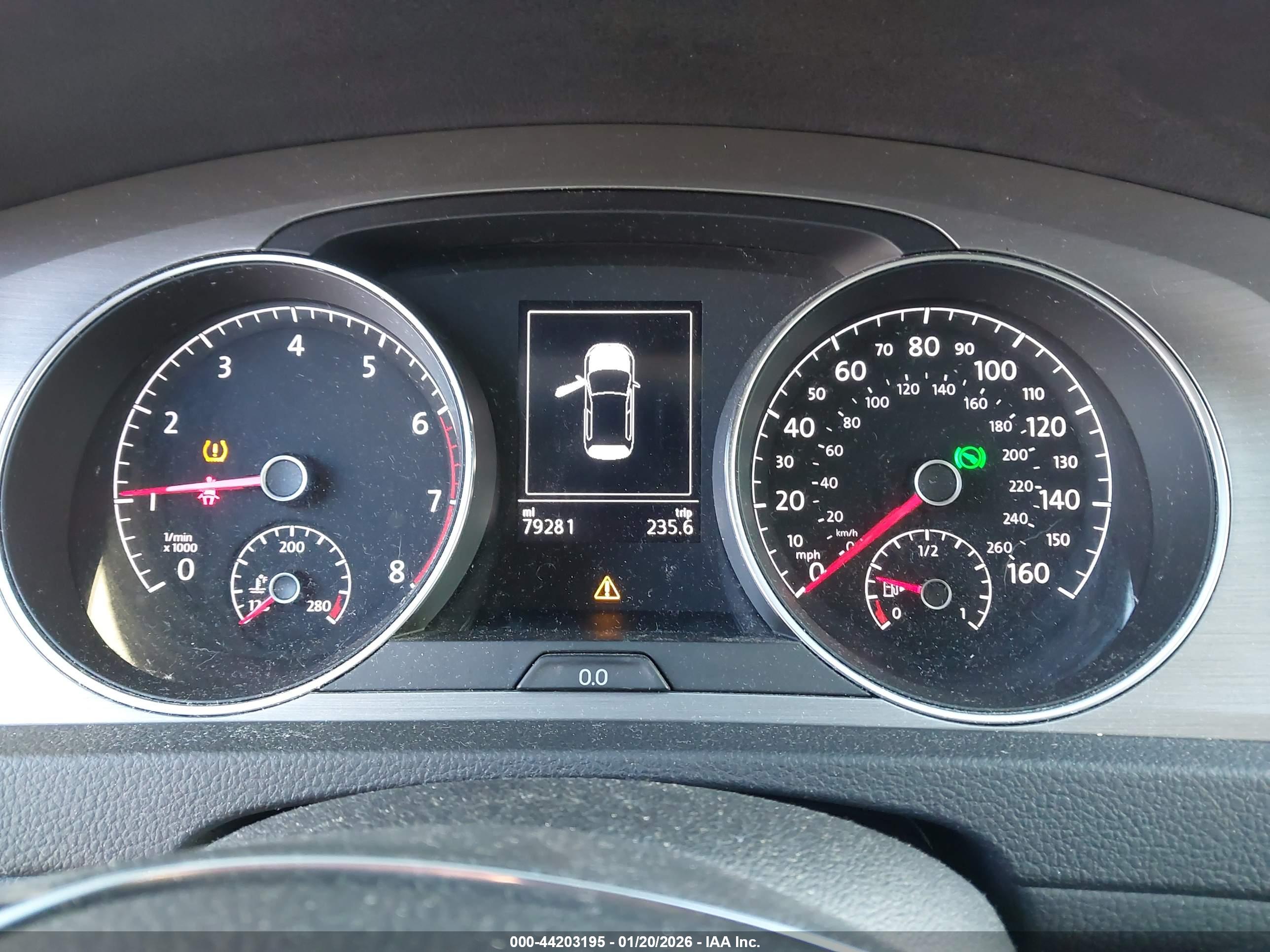 VOLKSWAGEN GOLF image 7