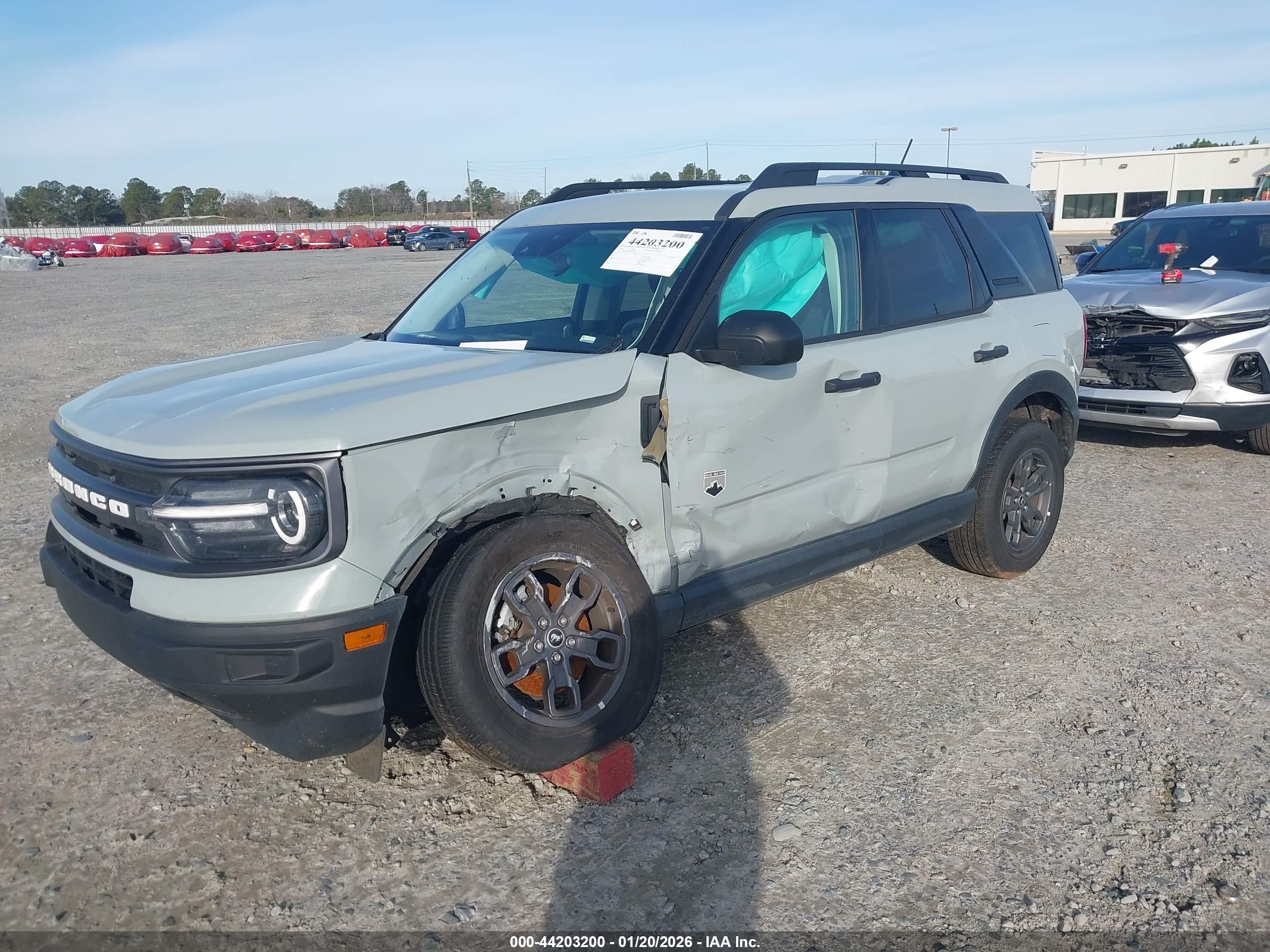 FORD BRONCO image 2
