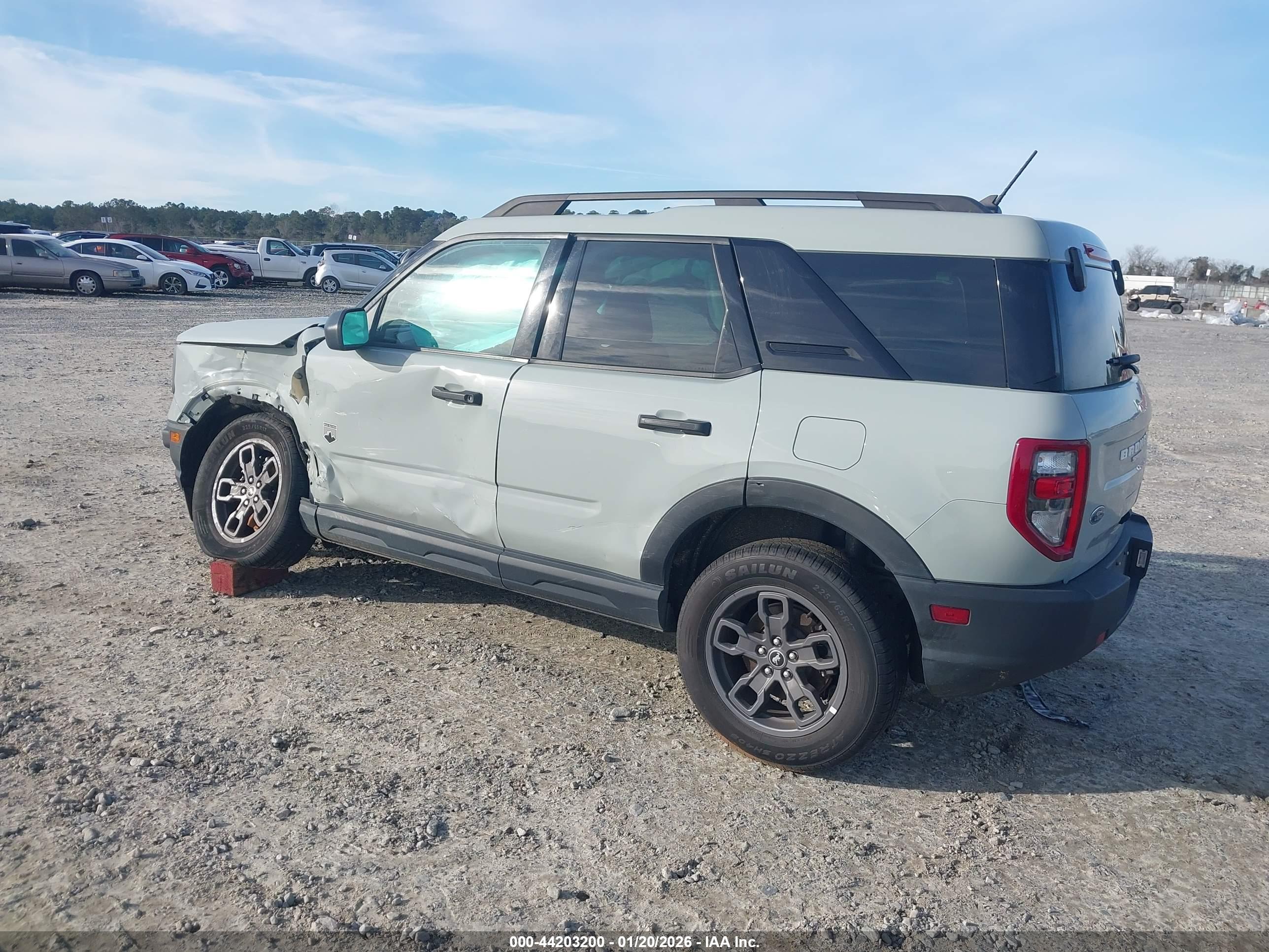 FORD BRONCO image 3