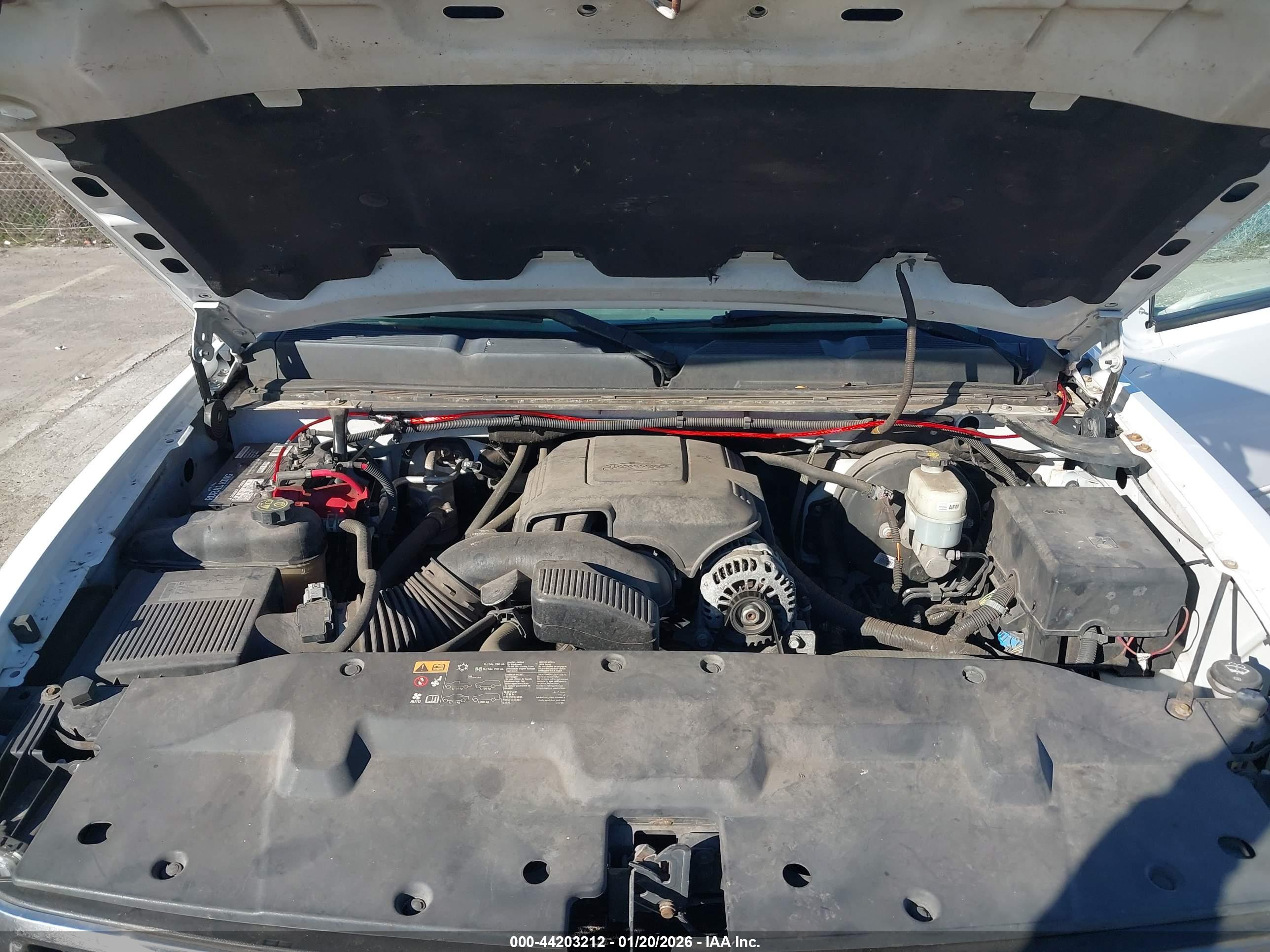 CHEVROLET SILVERADO image 10
