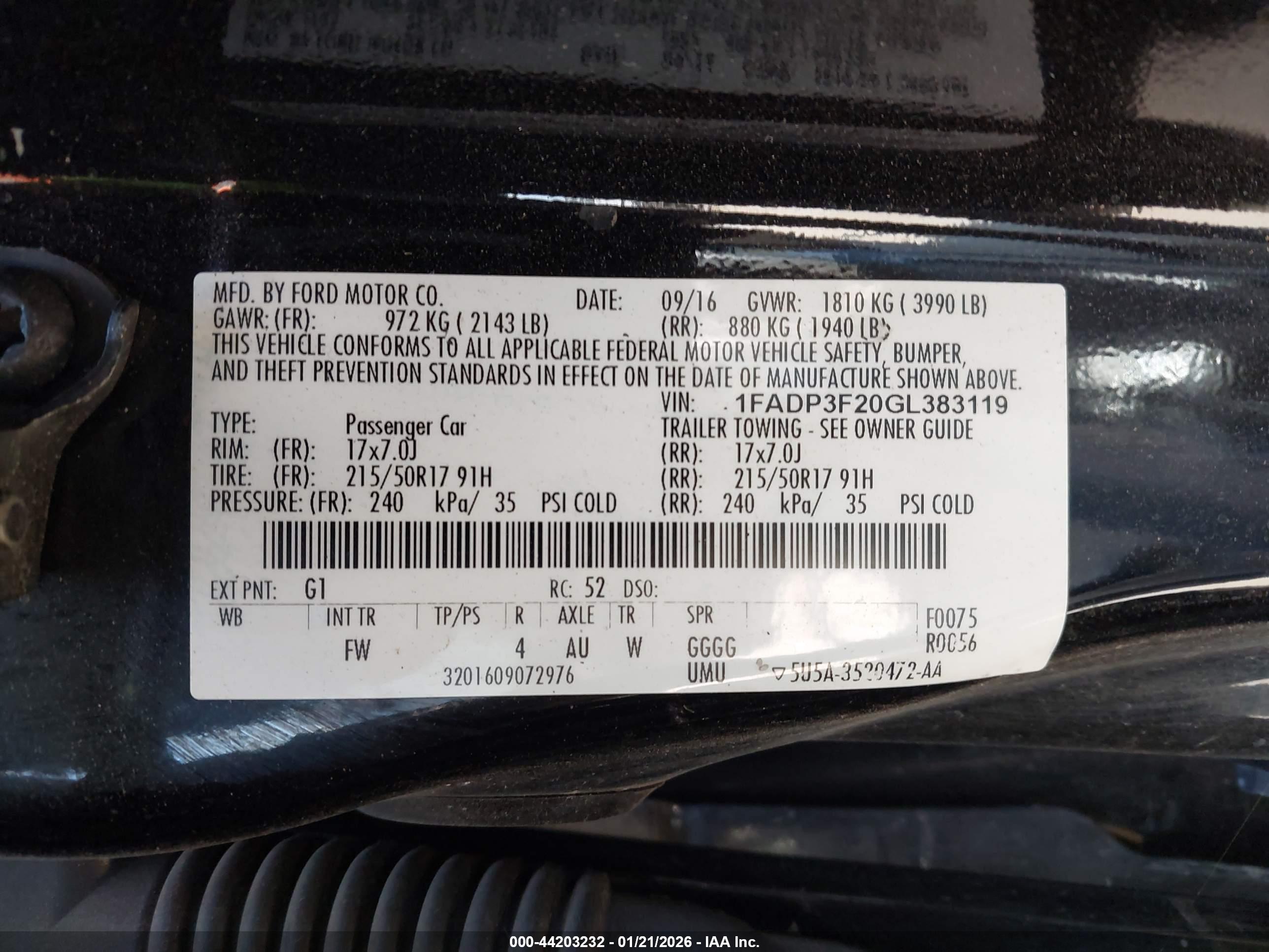 FORD FOCUS image 9