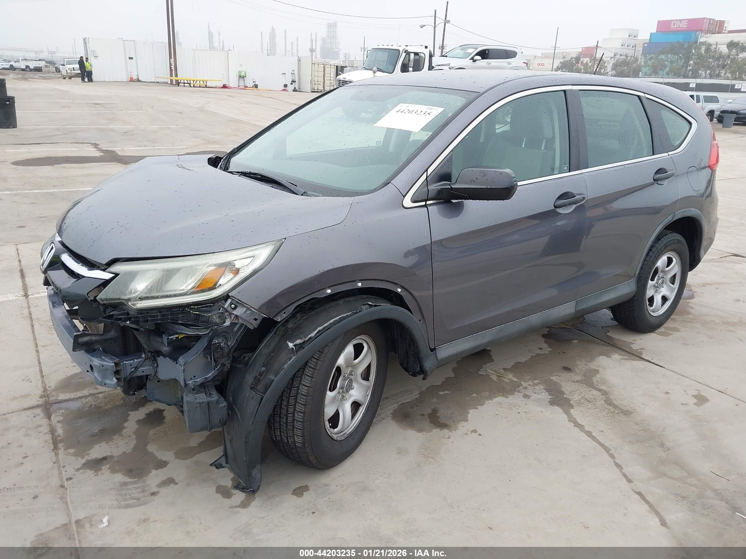 HONDA CR-V image 2