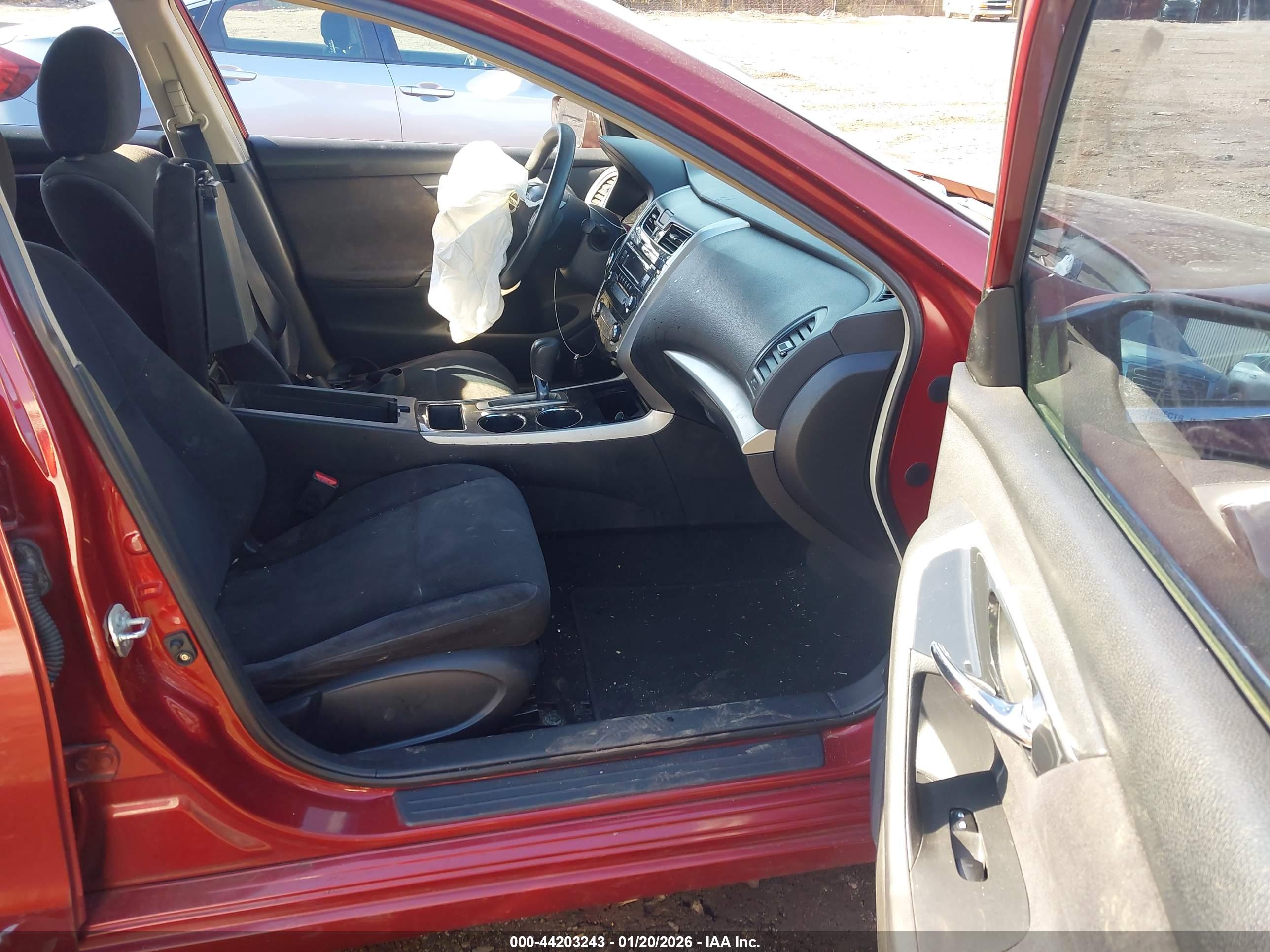 NISSAN ALTIMA image 5