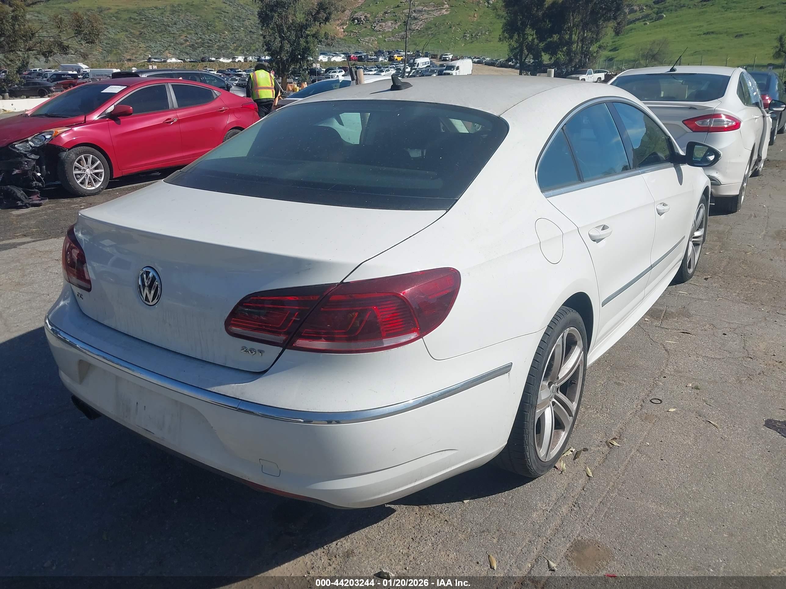 VOLKSWAGEN CC image 4