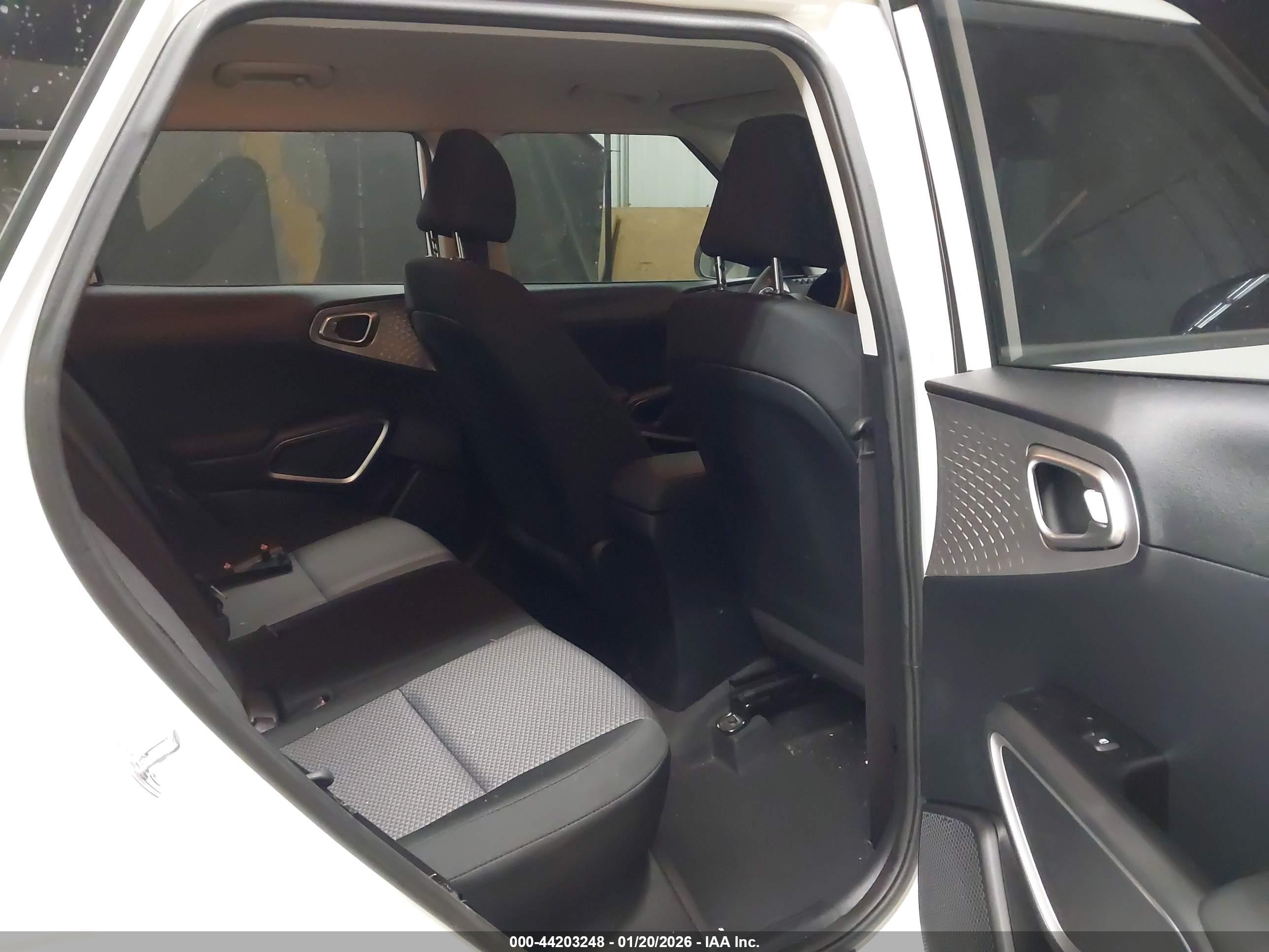 KIA SOUL image 8
