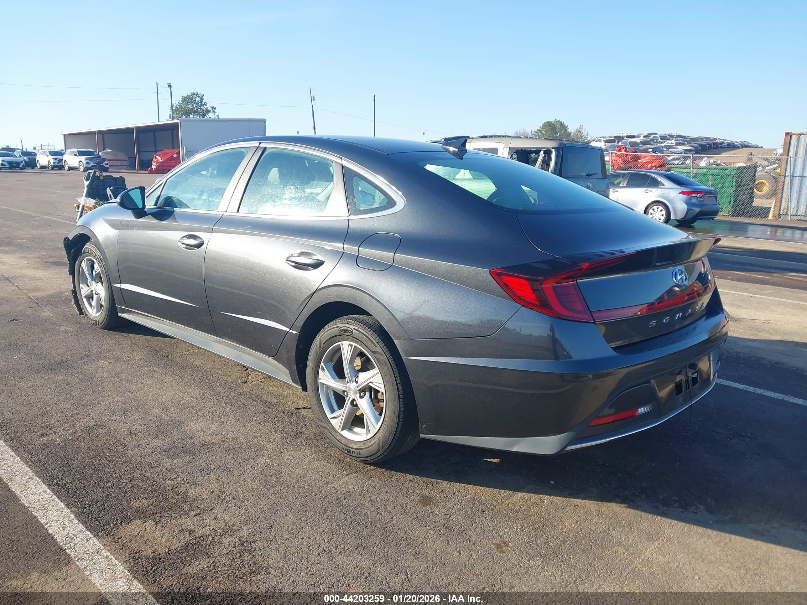 HYUNDAI SONATA image 3
