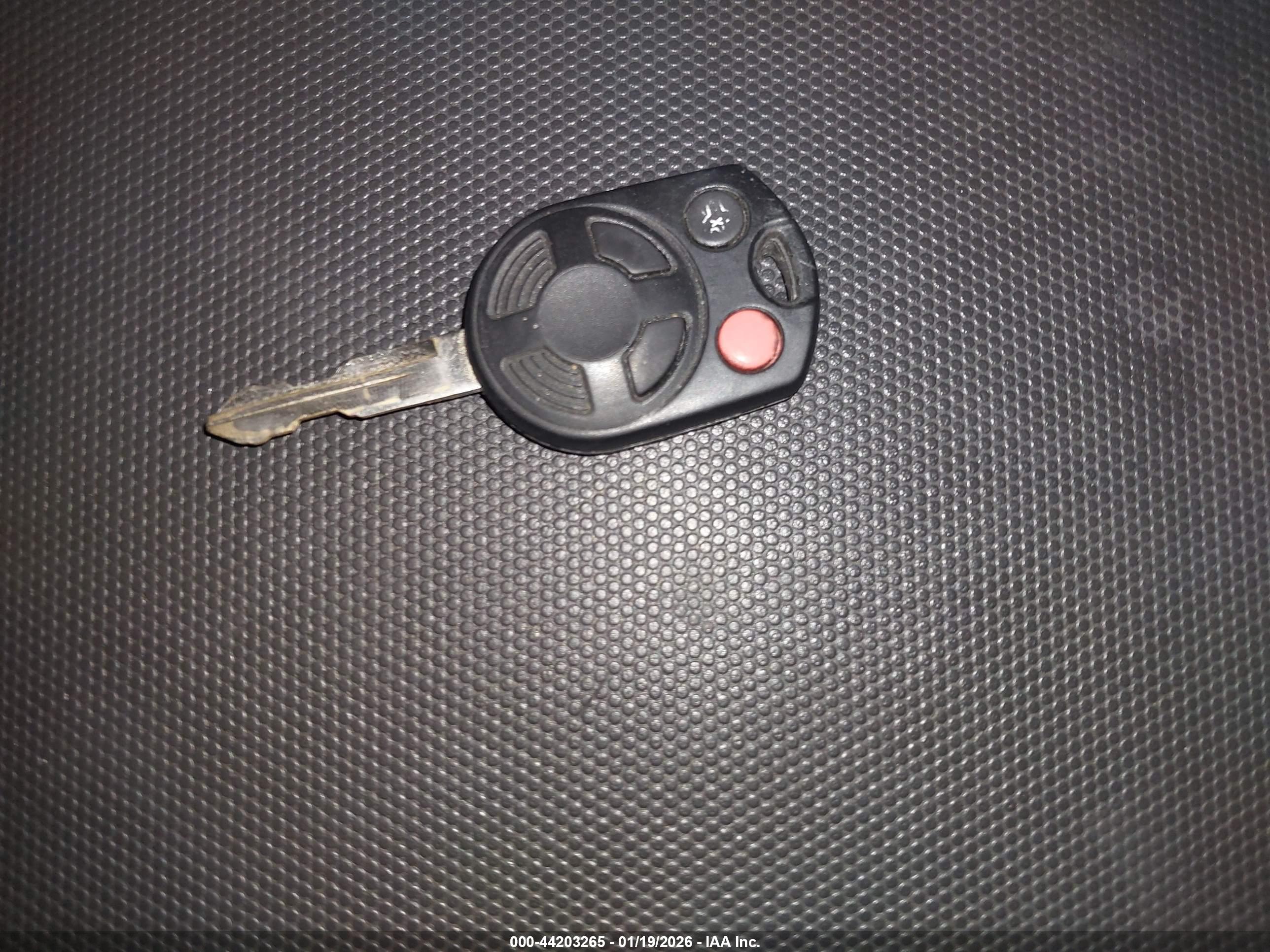 FORD ESCAPE image 11