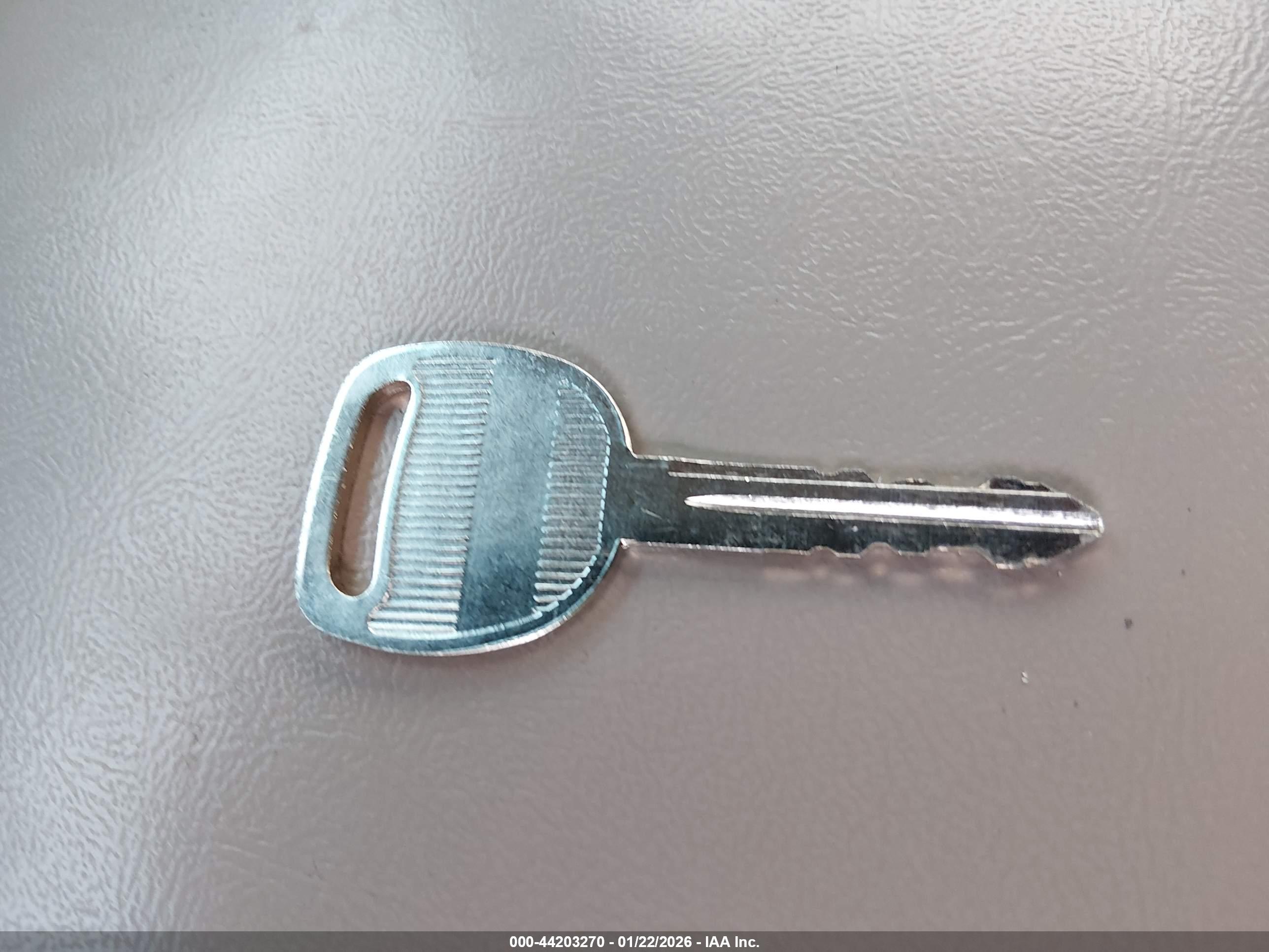 GMC YUKON image 11
