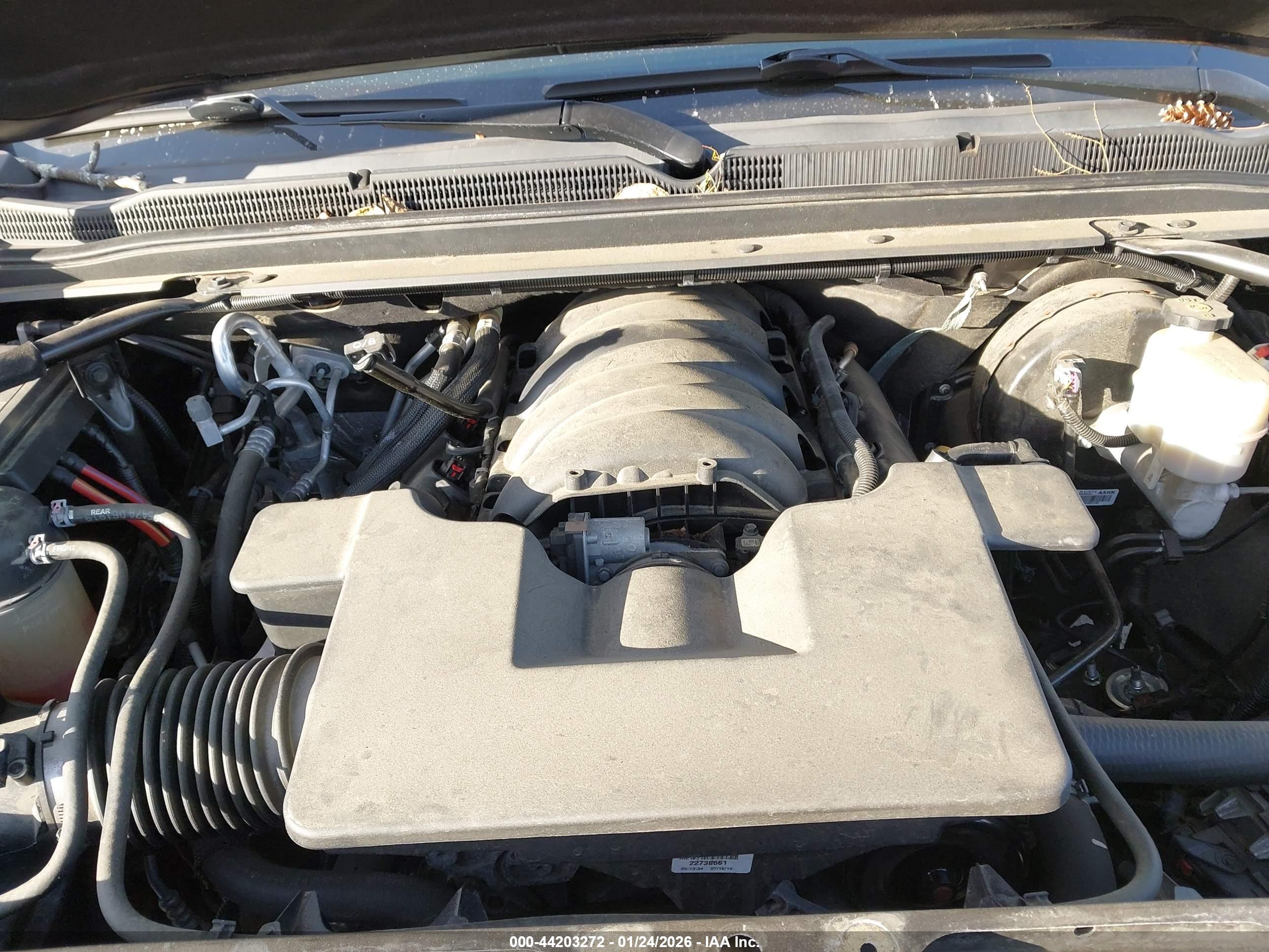 CHEVROLET SUBURBAN image 10