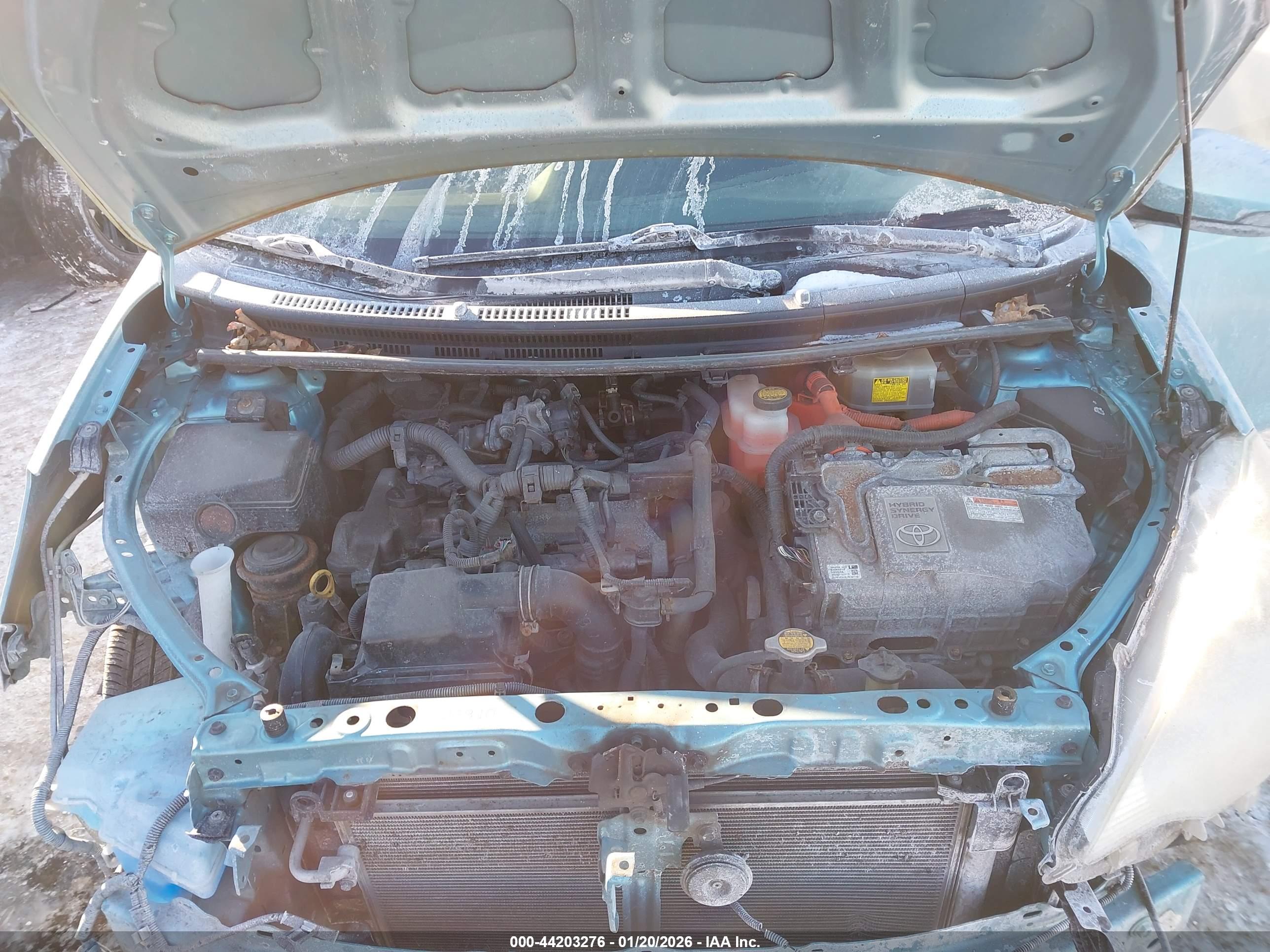 TOYOTA PRIUS image 10