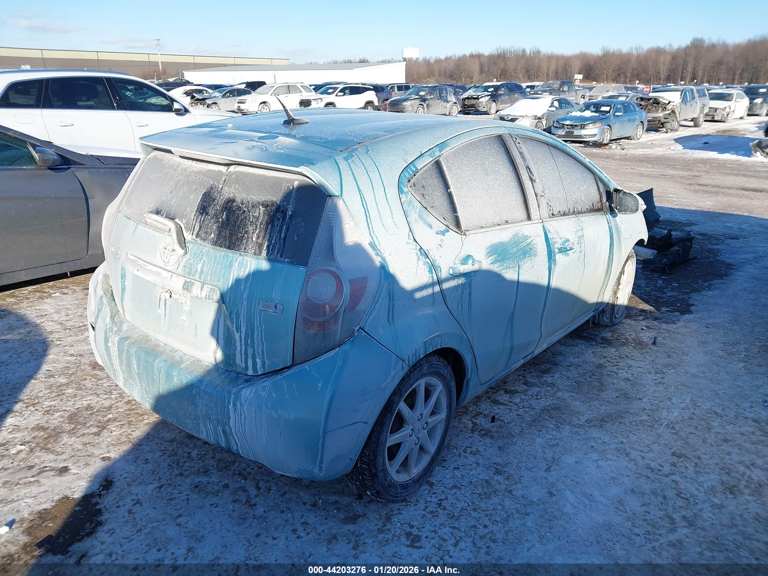 TOYOTA PRIUS image 4