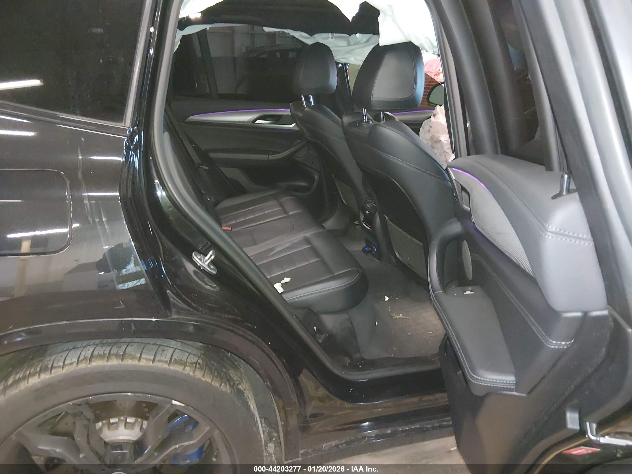 BMW X3 image 8