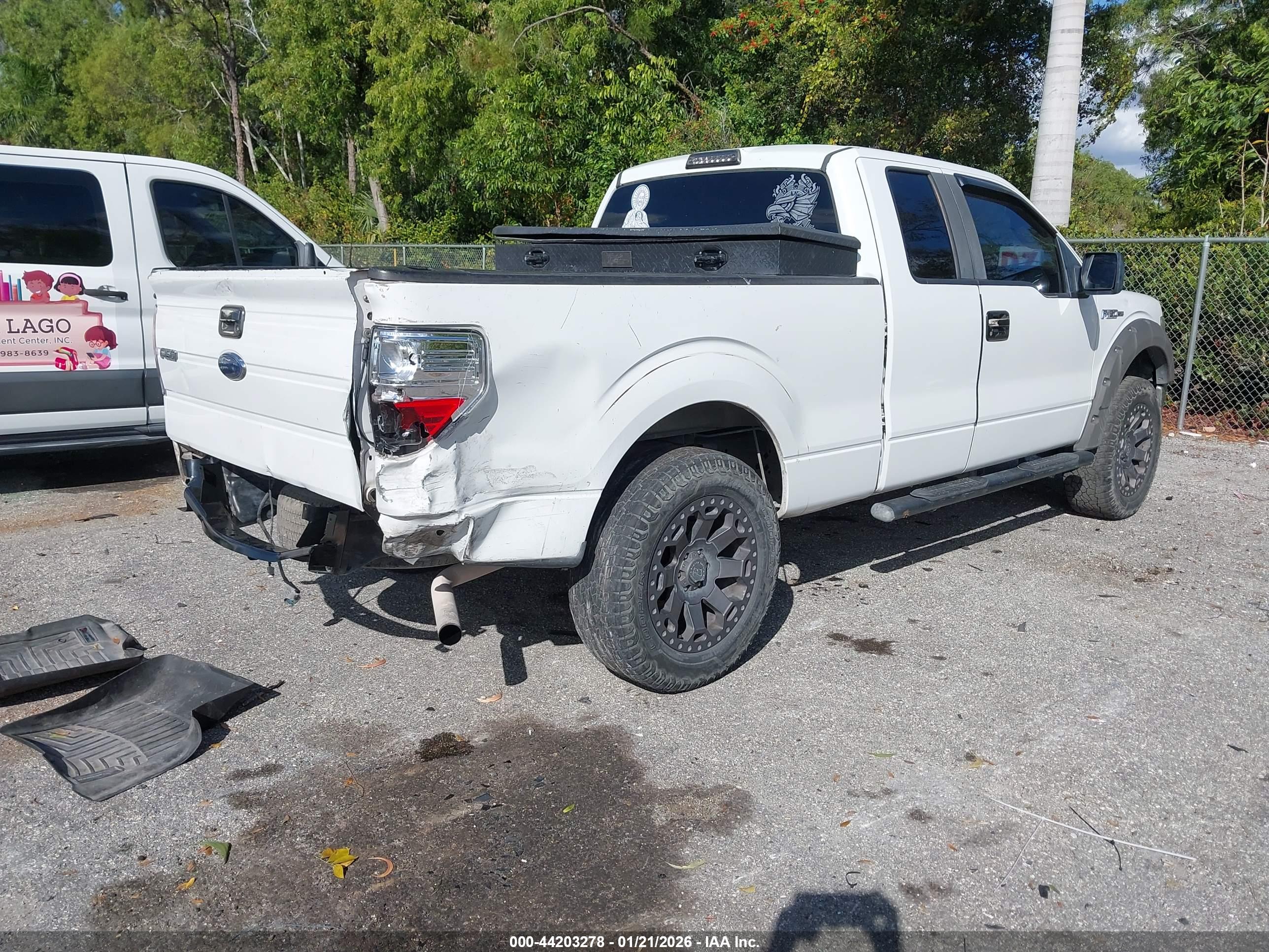 FORD F-150 image 4