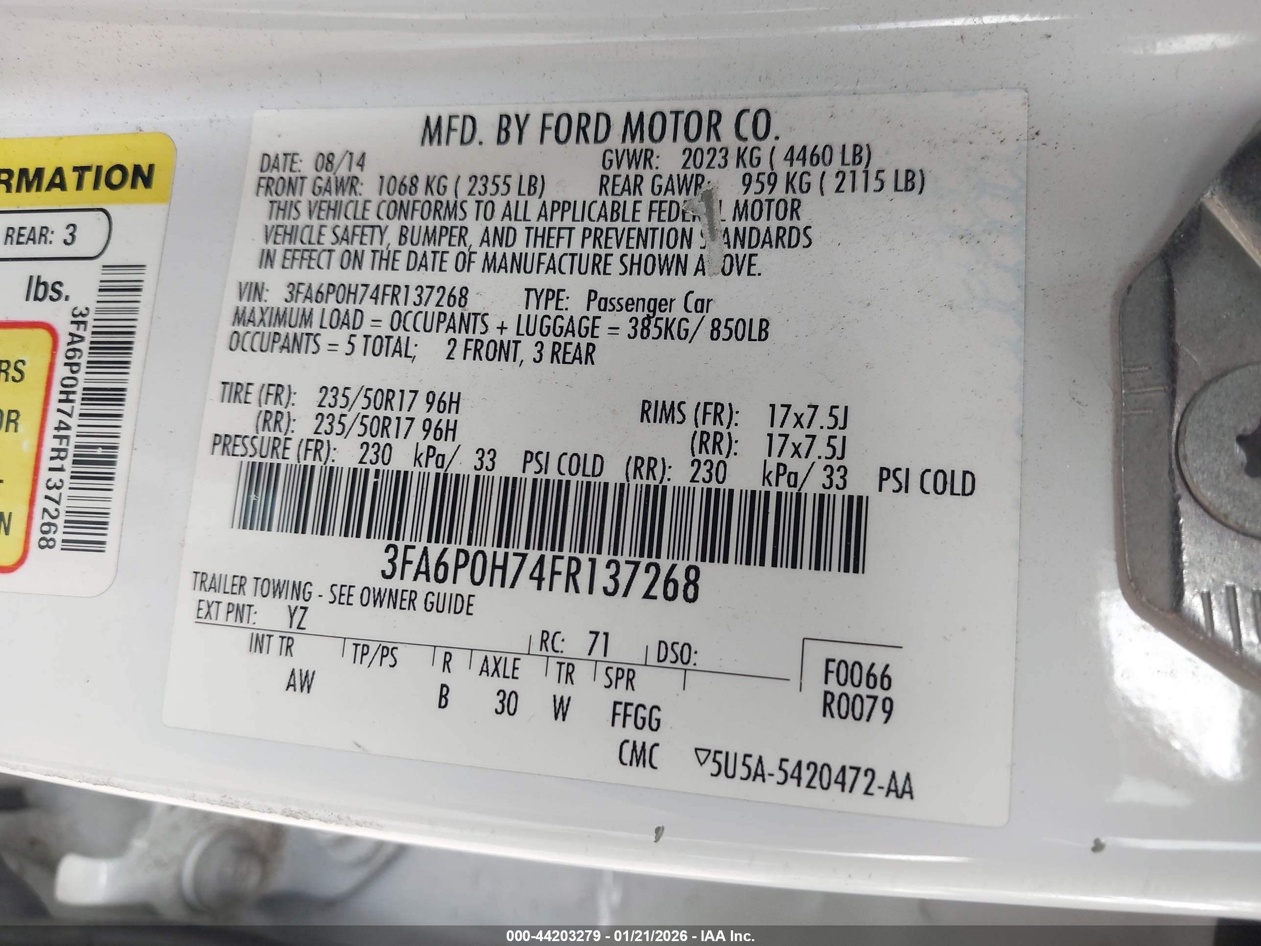 FORD FUSION image 9