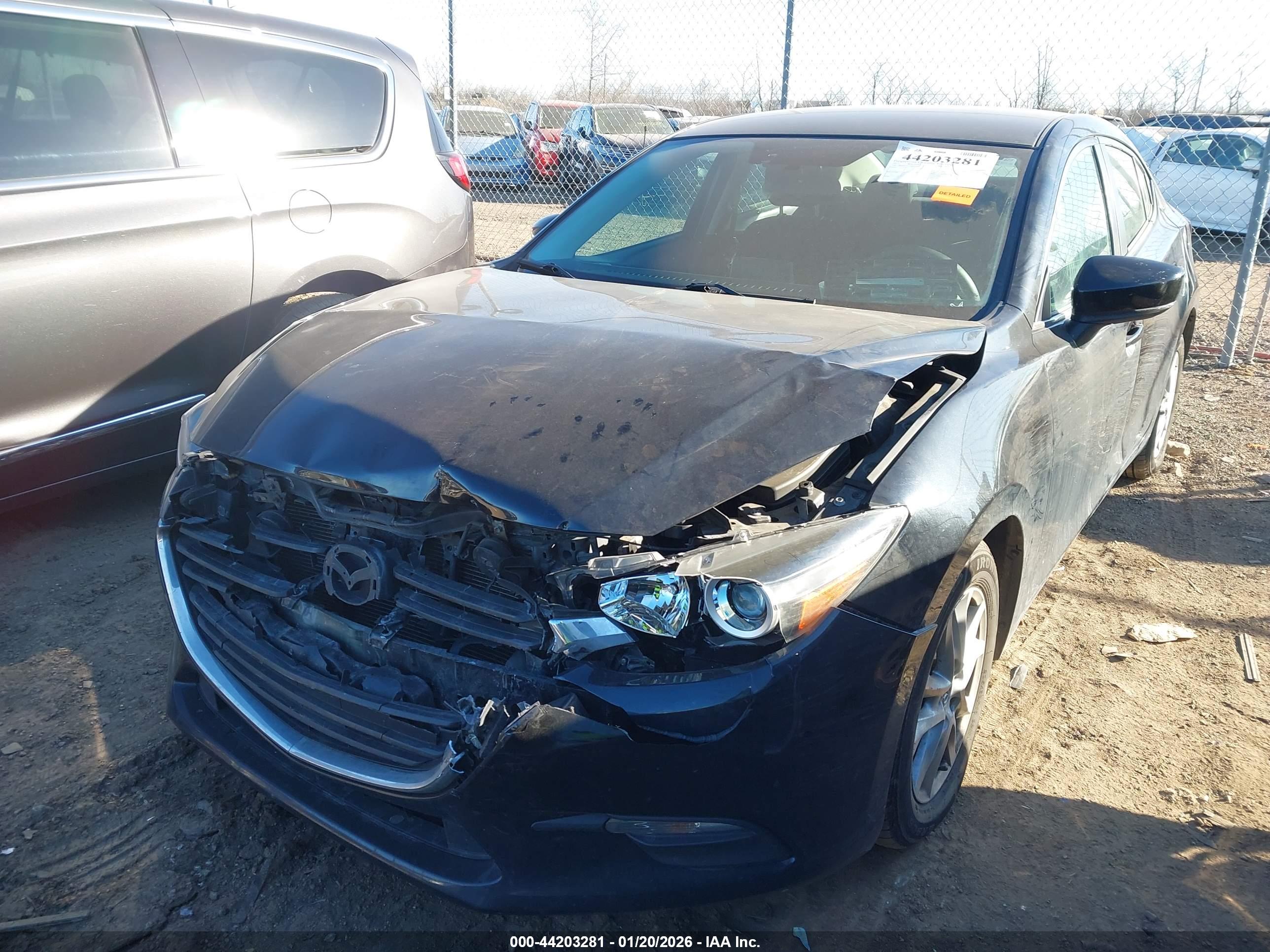 MAZDA MAZDA3 image 6