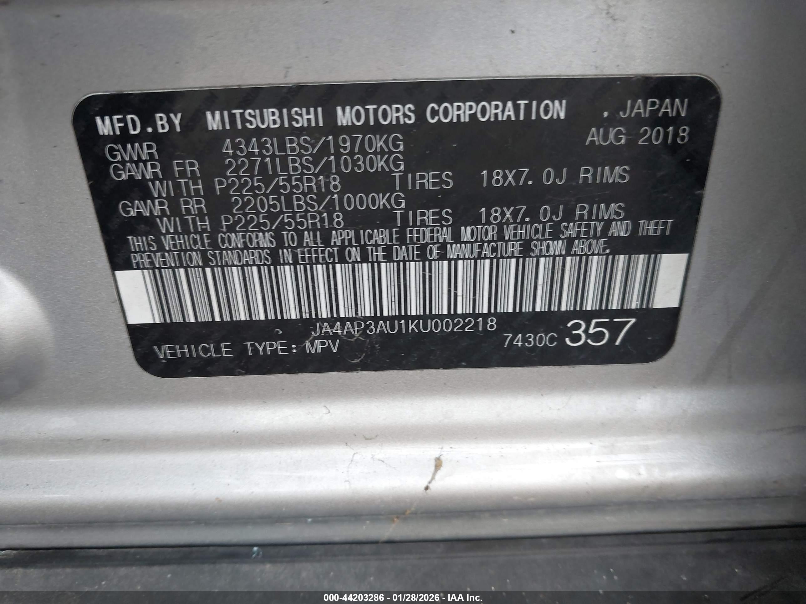 MITSUBISHI OUTLANDER image 9