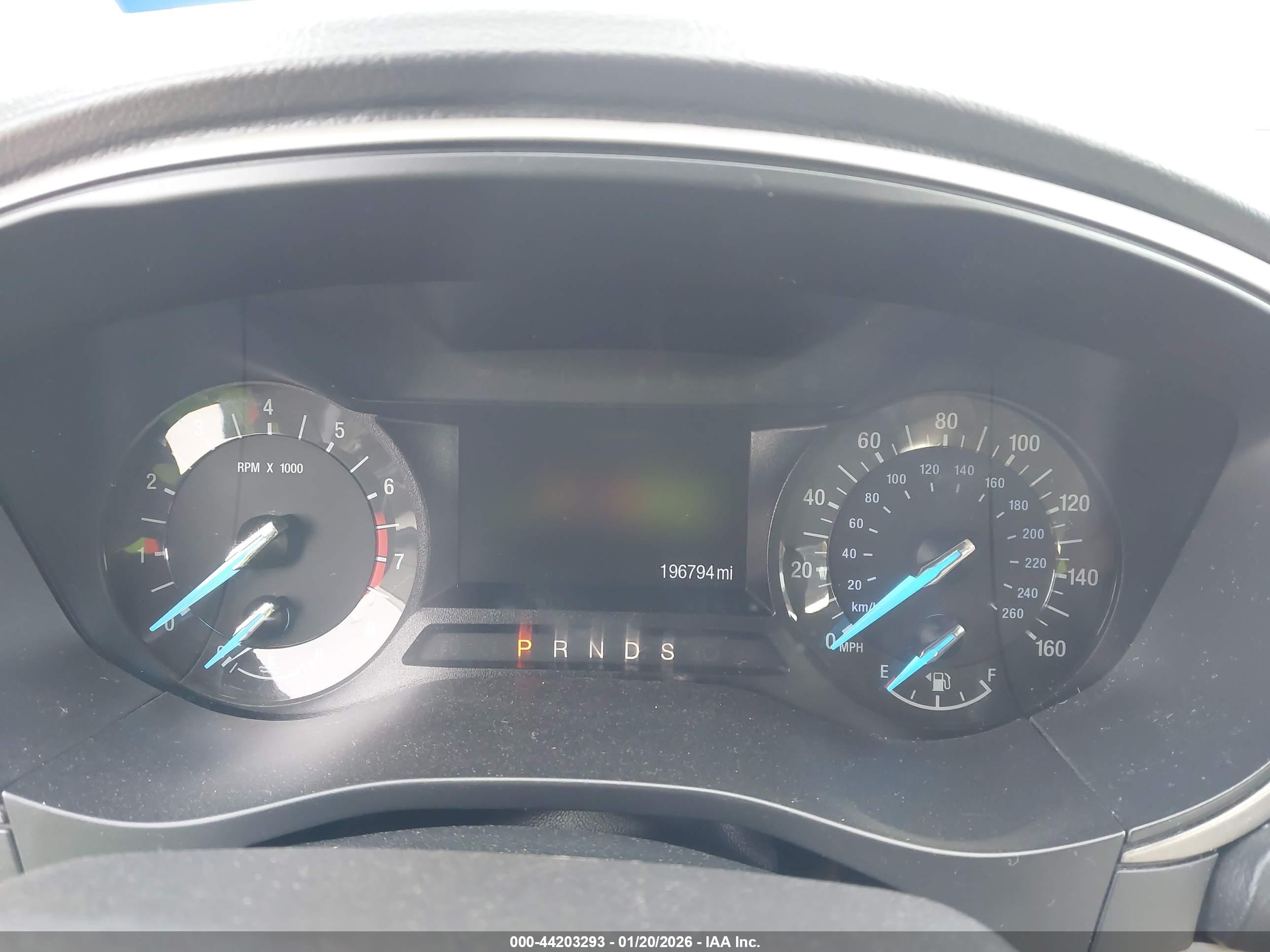 FORD FUSION image 7