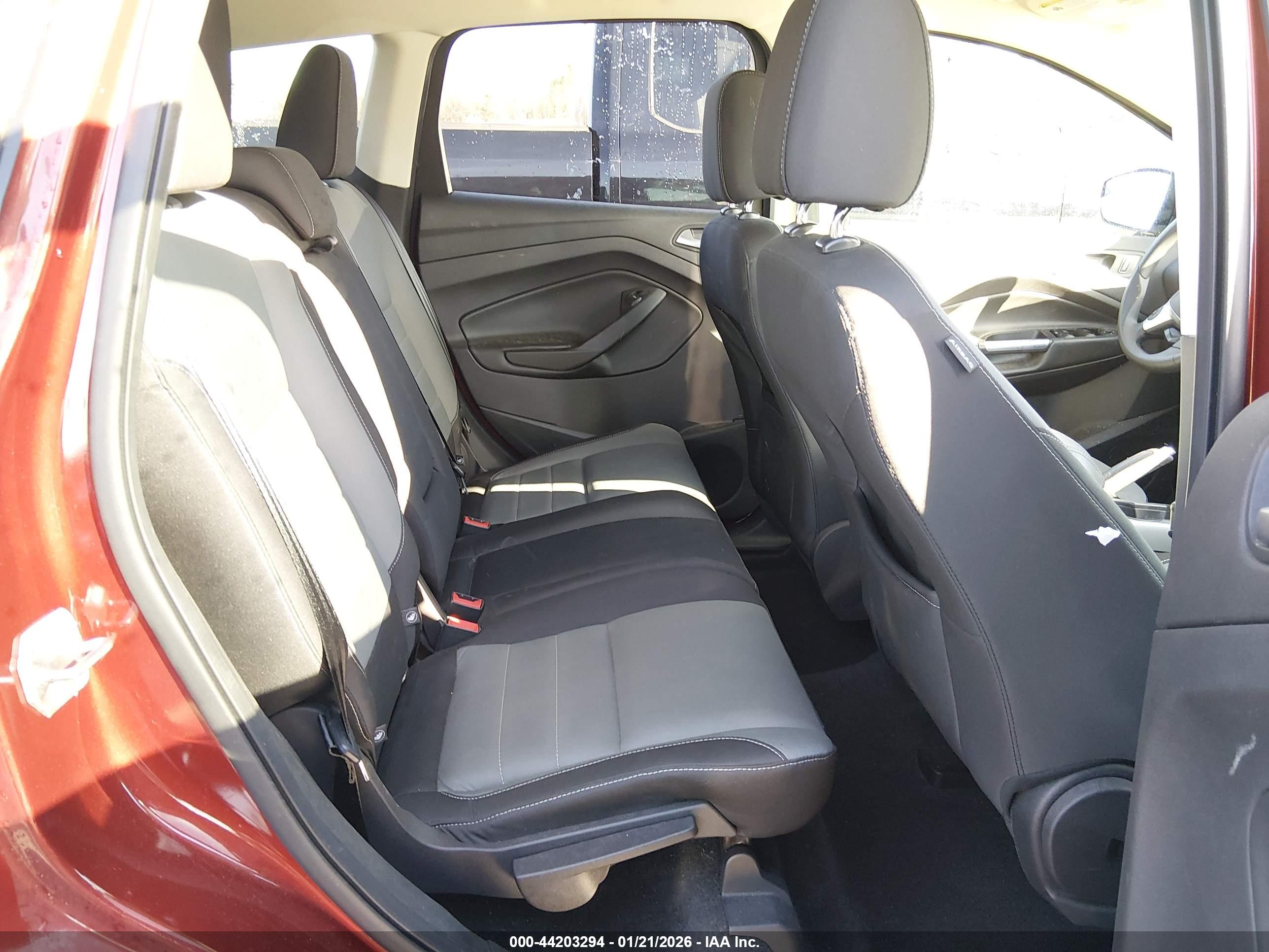 FORD ESCAPE image 8