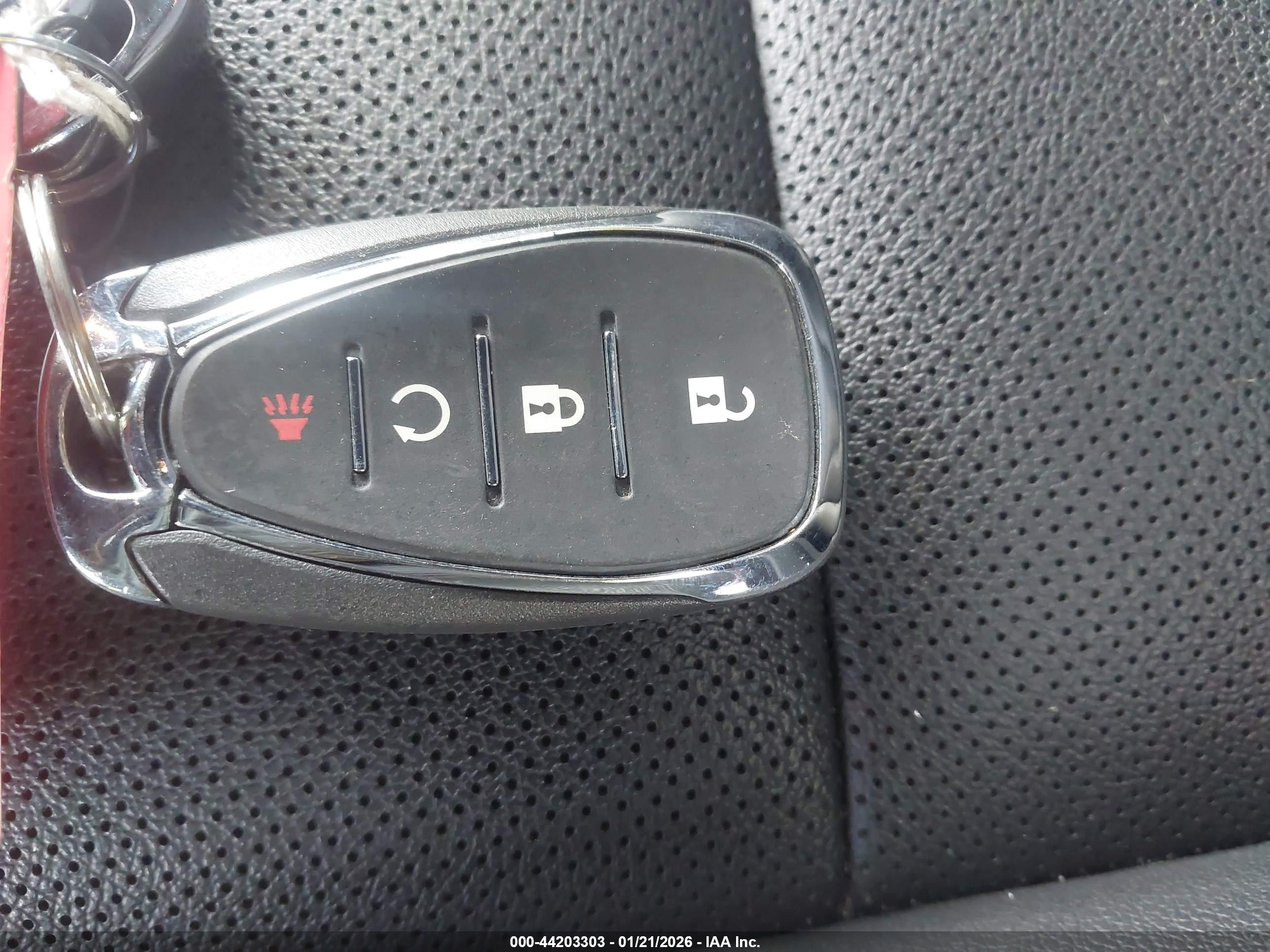 CHEVROLET TRAX image 11