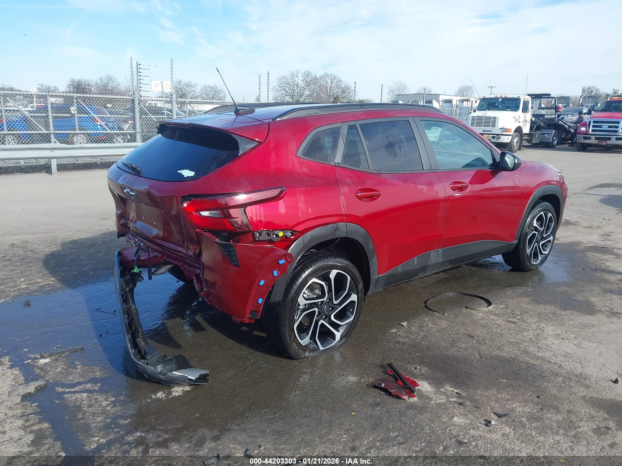 CHEVROLET TRAX image 4