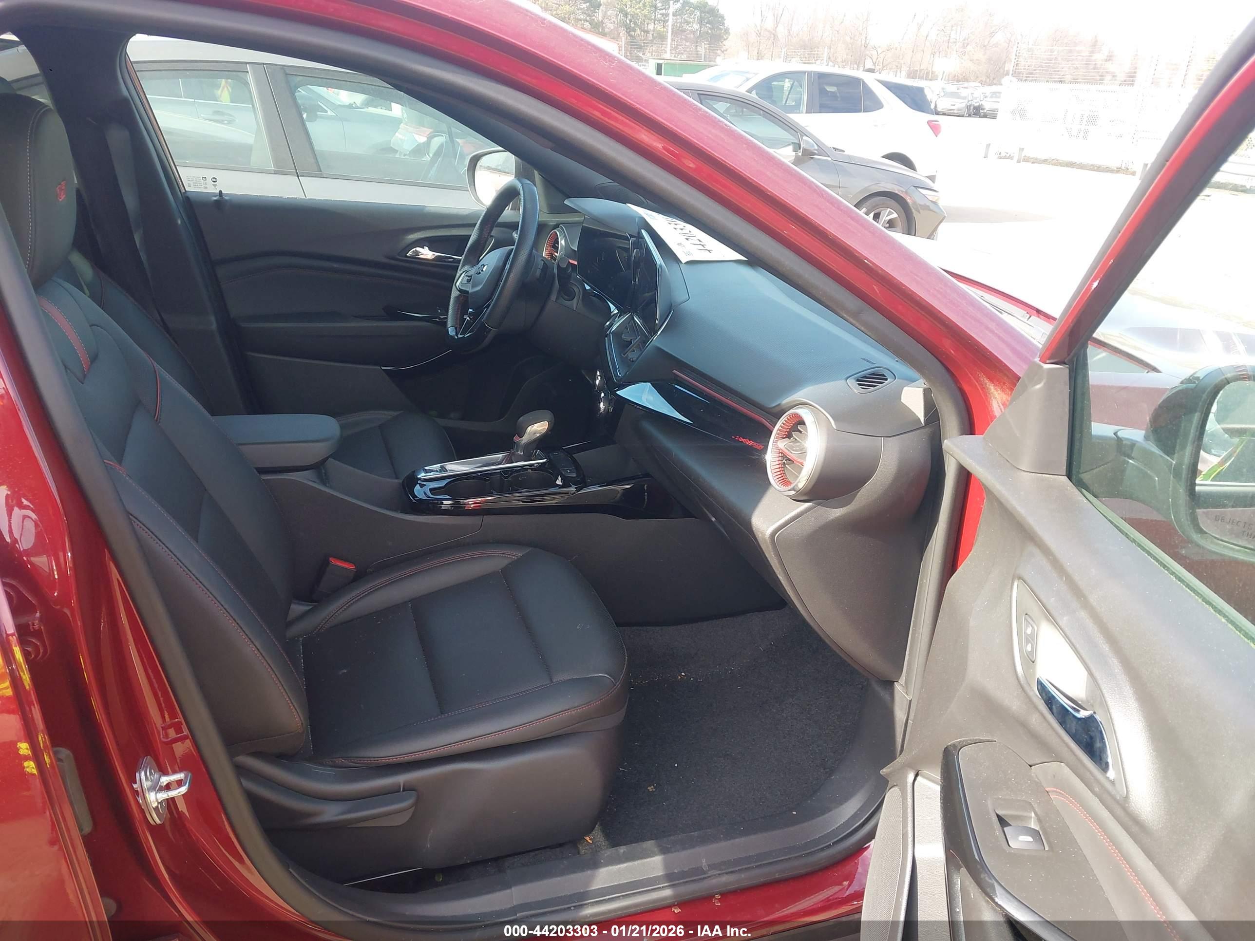 CHEVROLET TRAX image 5