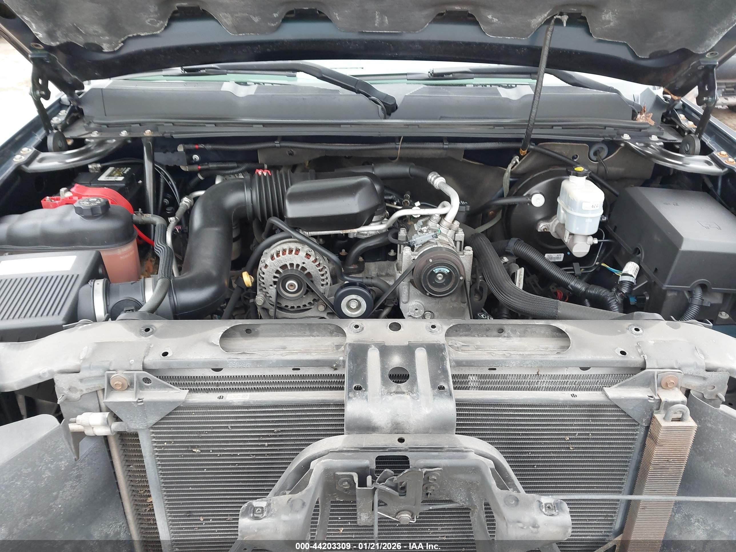 CHEVROLET SILVERADO image 10