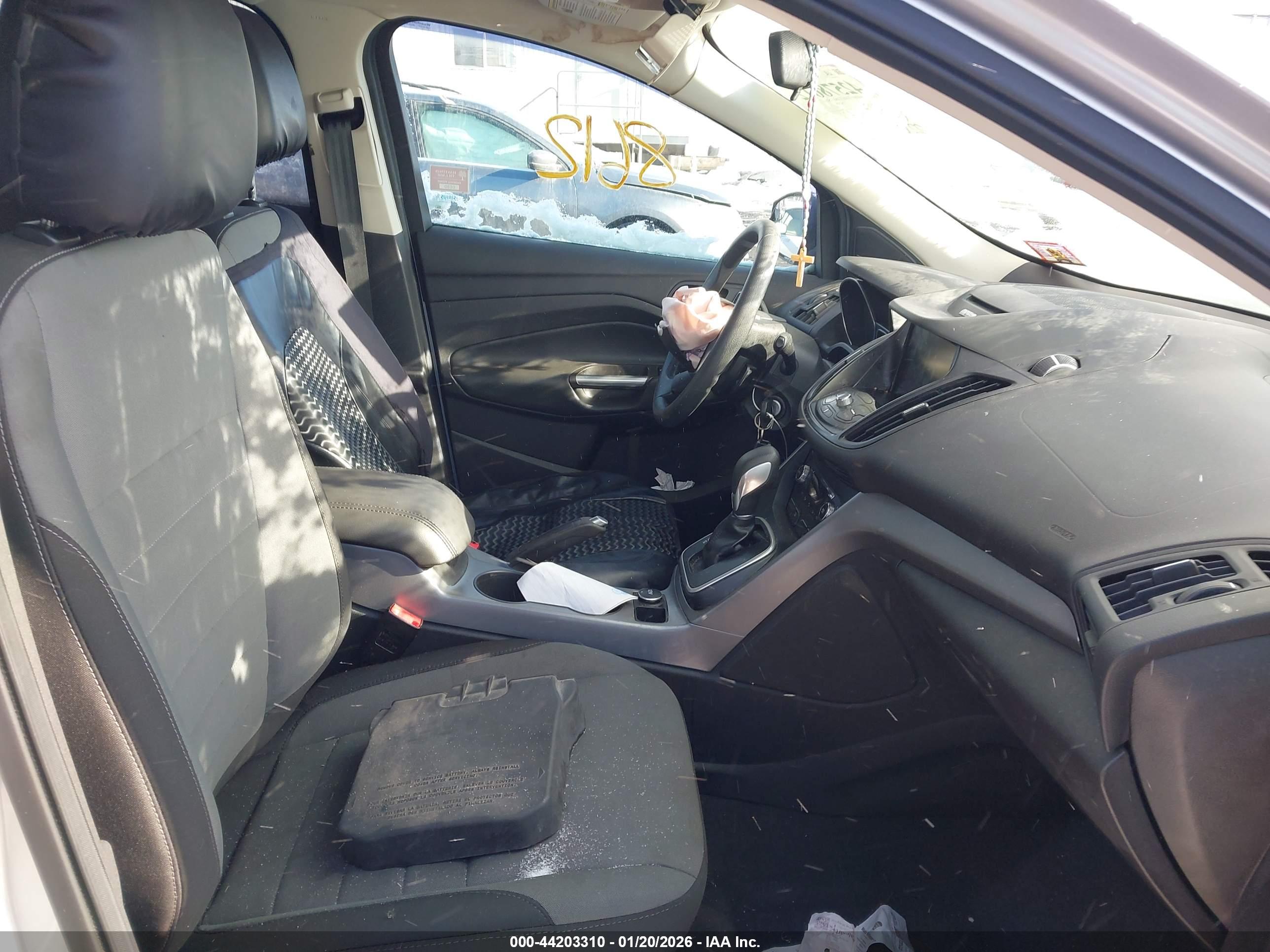 FORD ESCAPE image 5