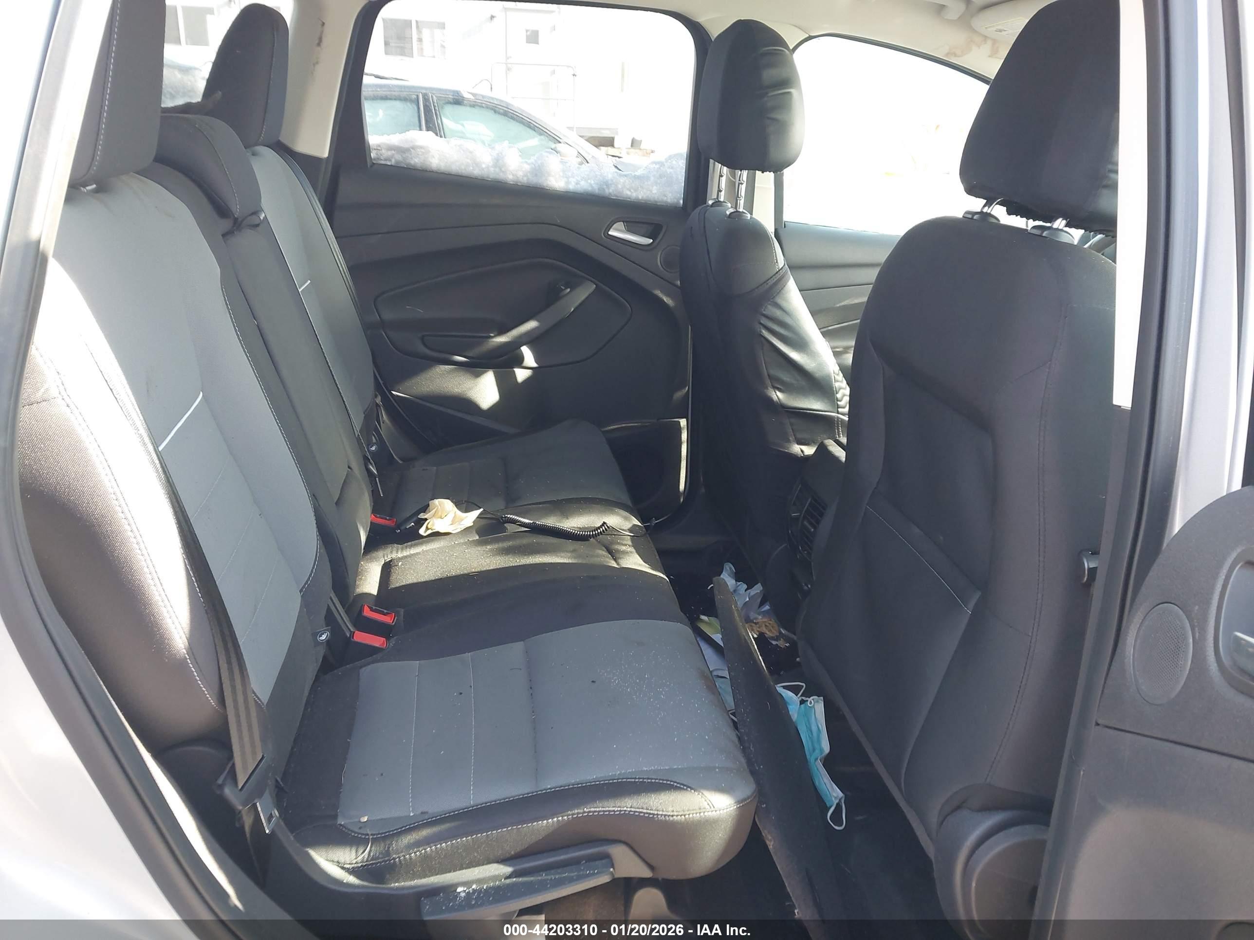 FORD ESCAPE image 8