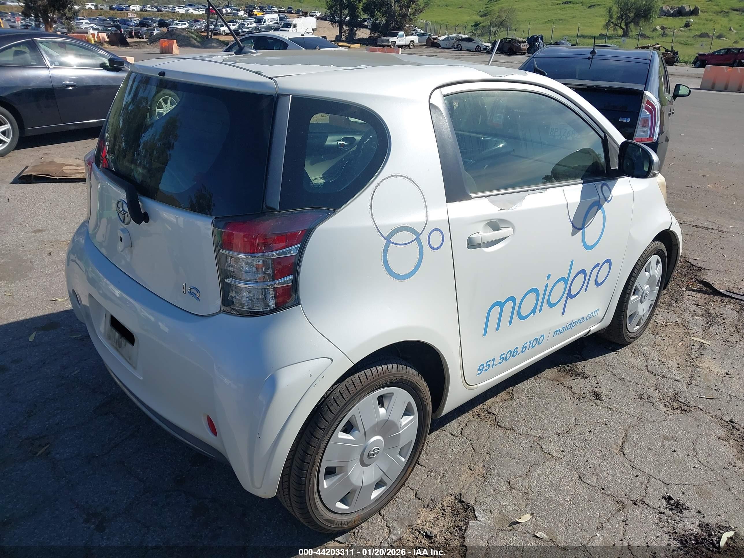 SCION IQ image 4