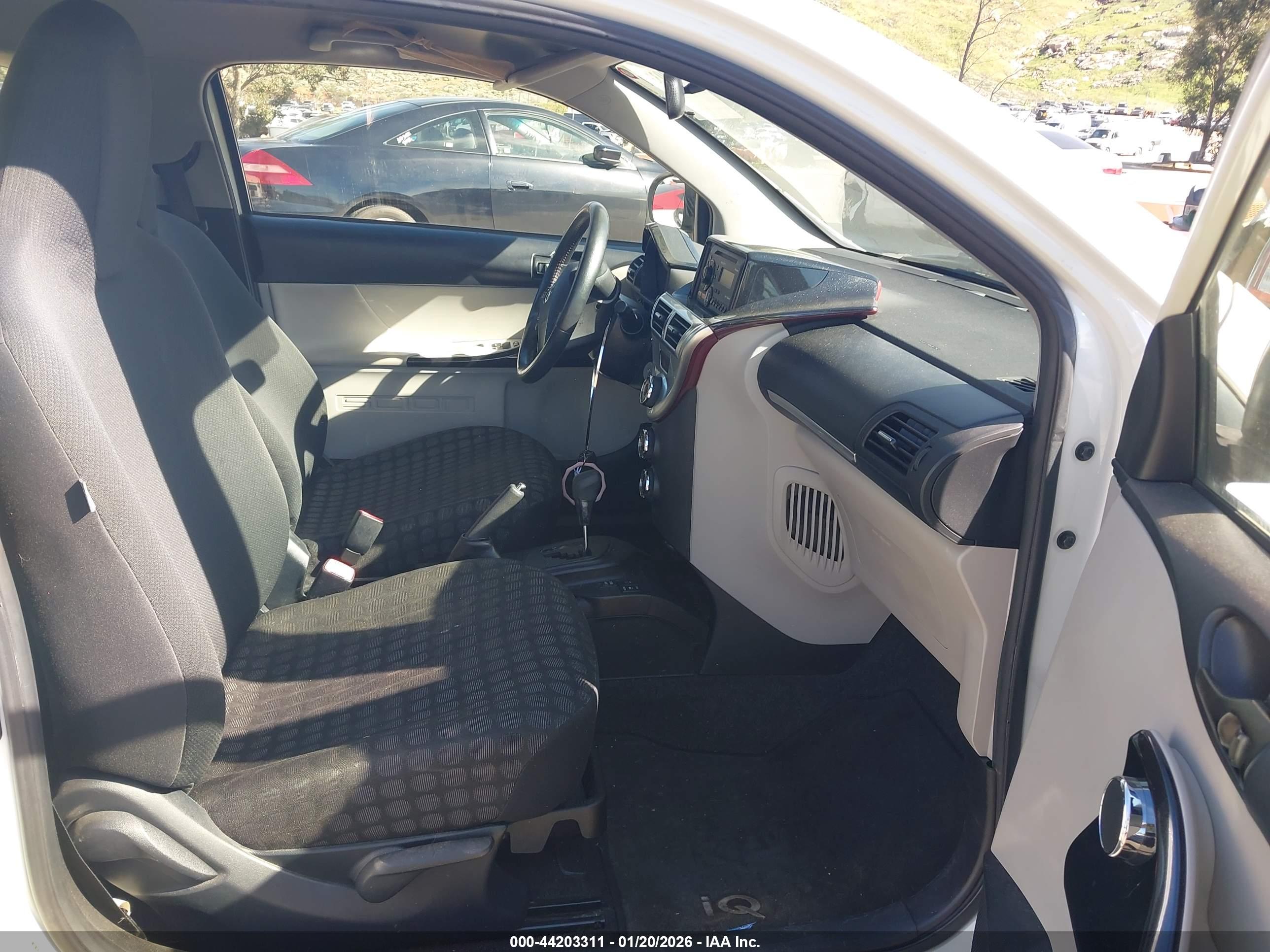 SCION IQ image 5