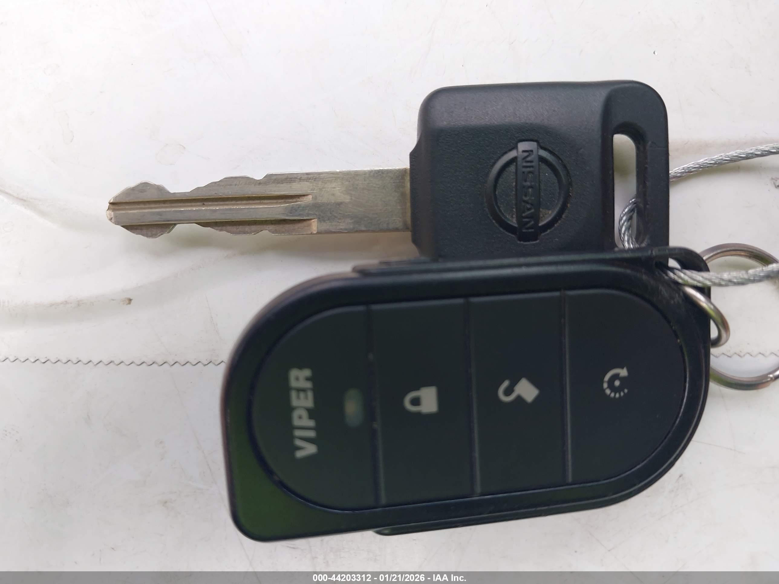 NISSAN NV200 image 11