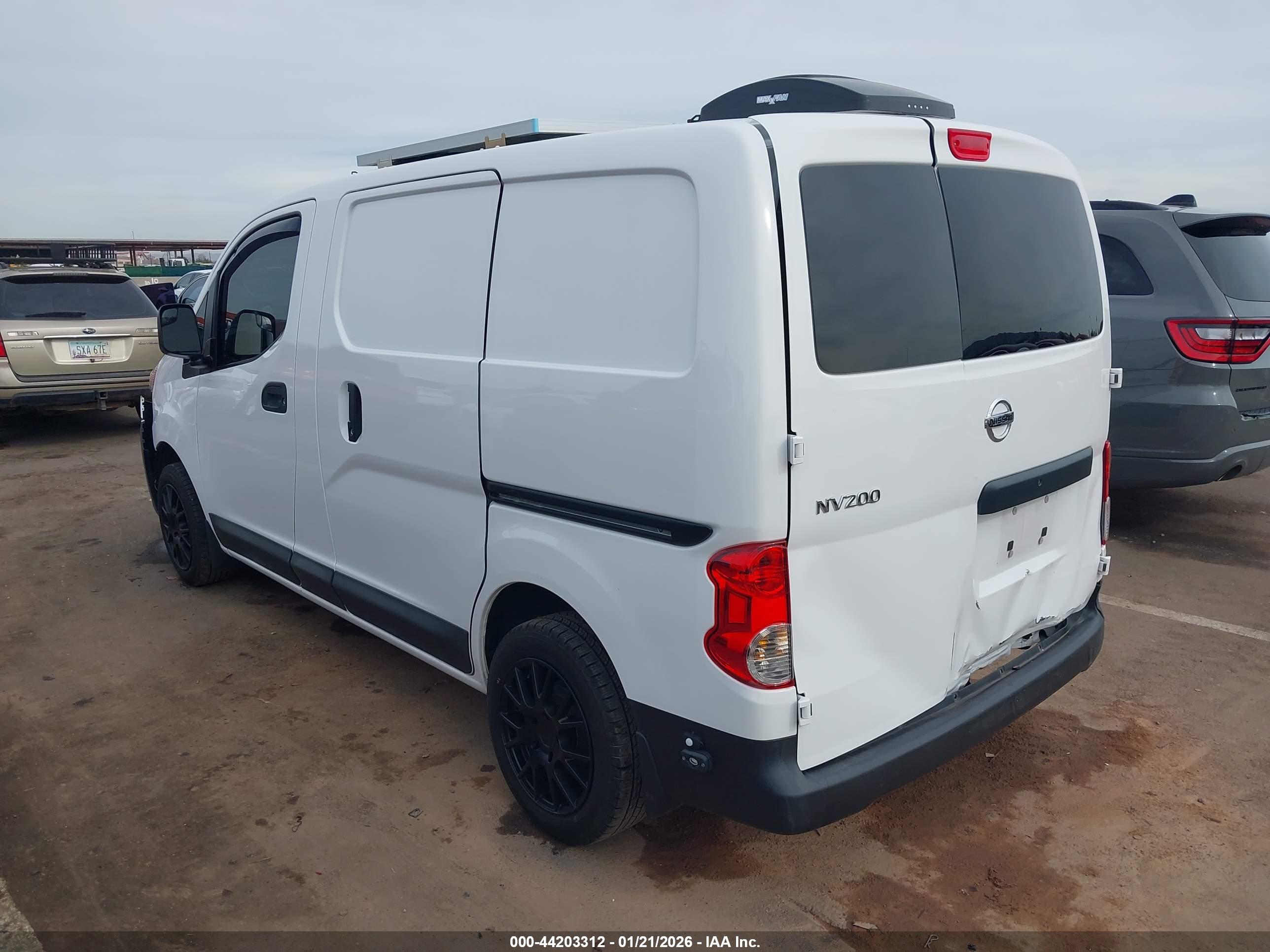 NISSAN NV200 image 3