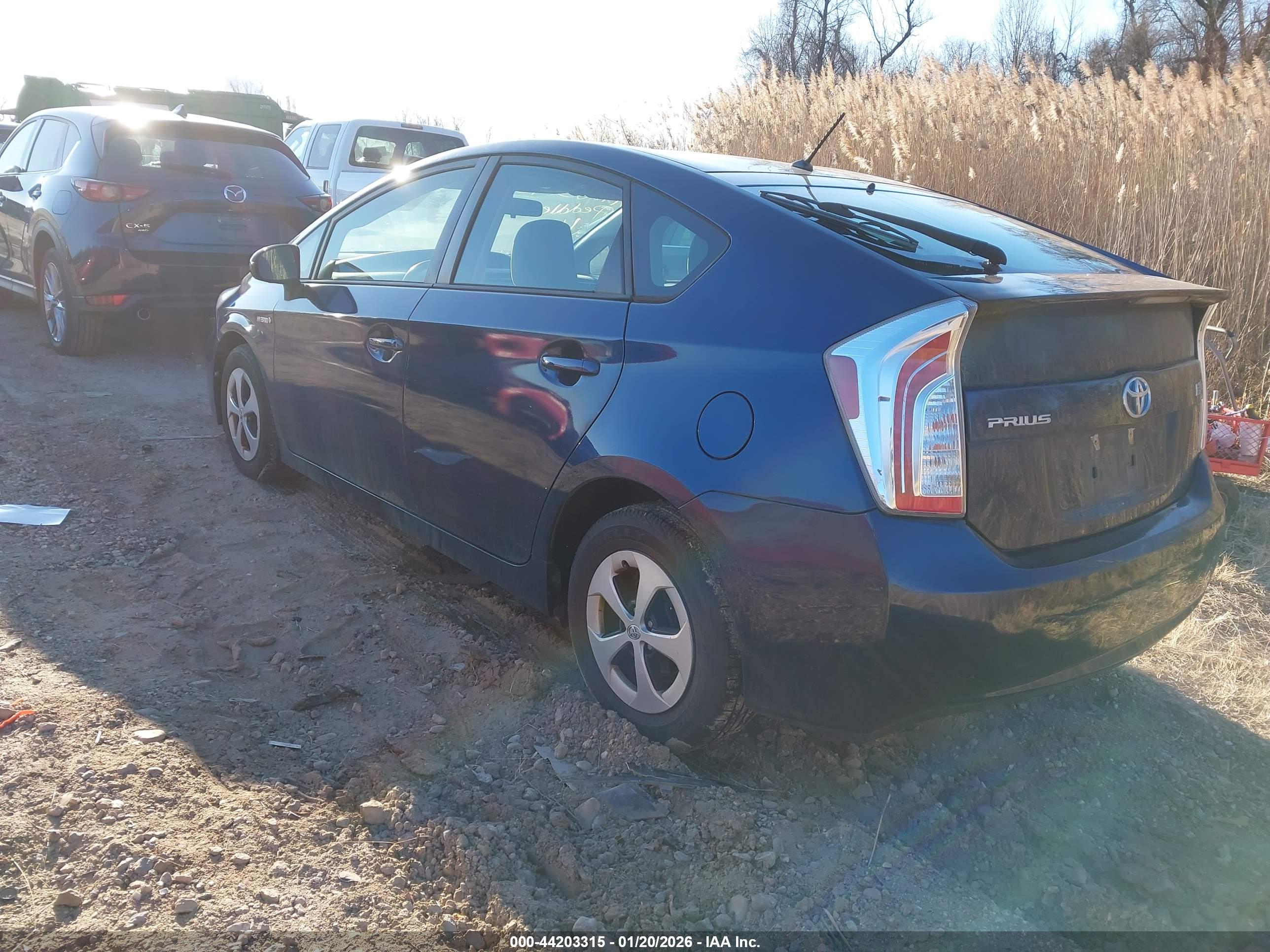 TOYOTA PRIUS image 3