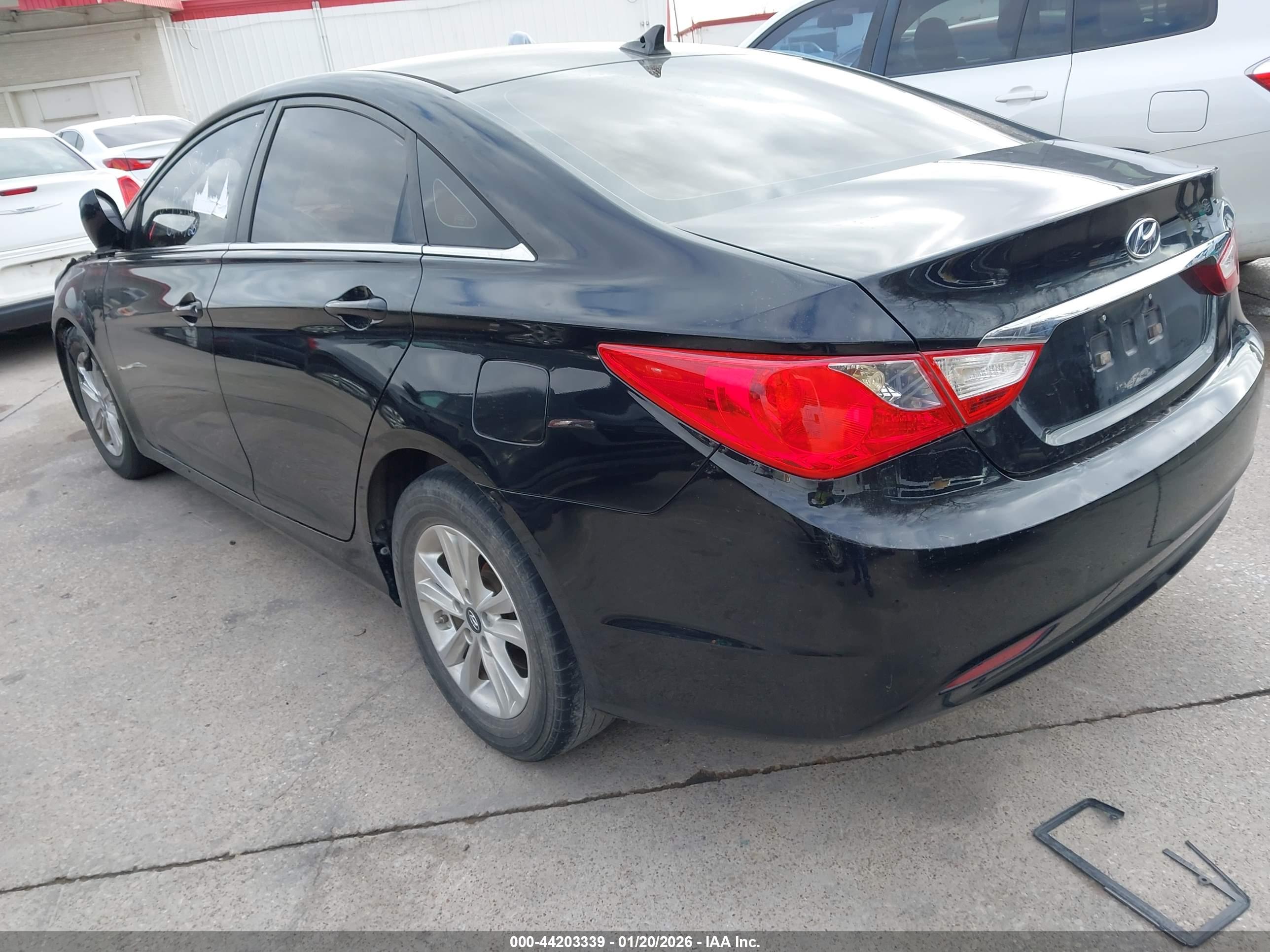 HYUNDAI SONATA image 3