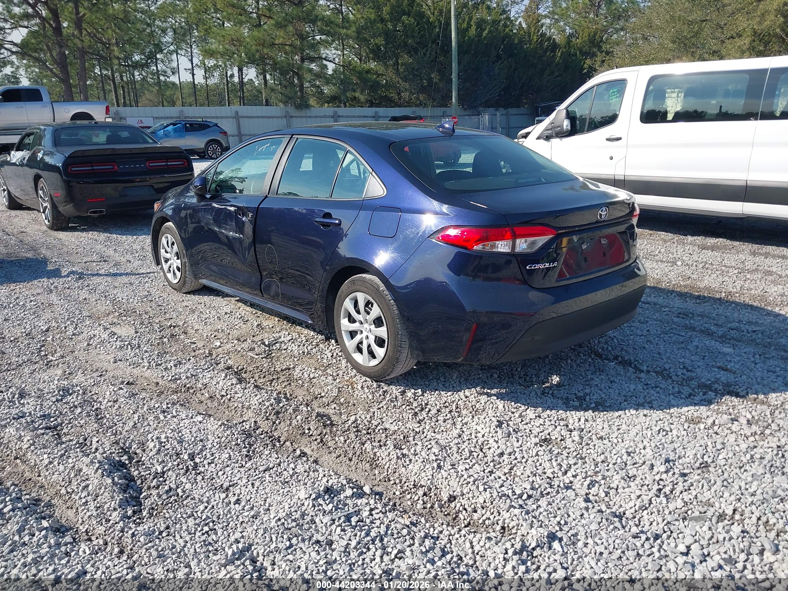 TOYOTA COROLLA image 3