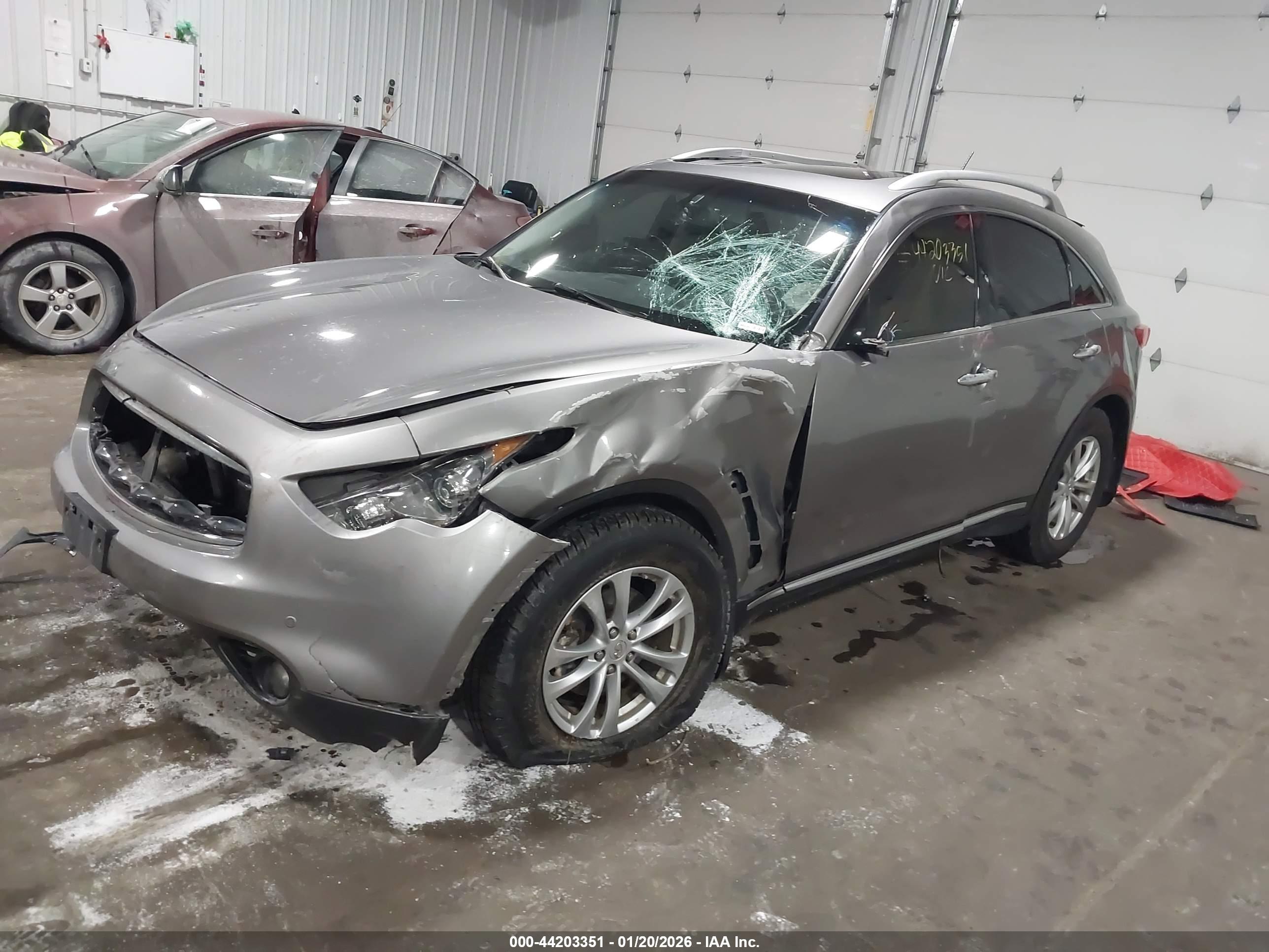 INFINITI FX35 image 2