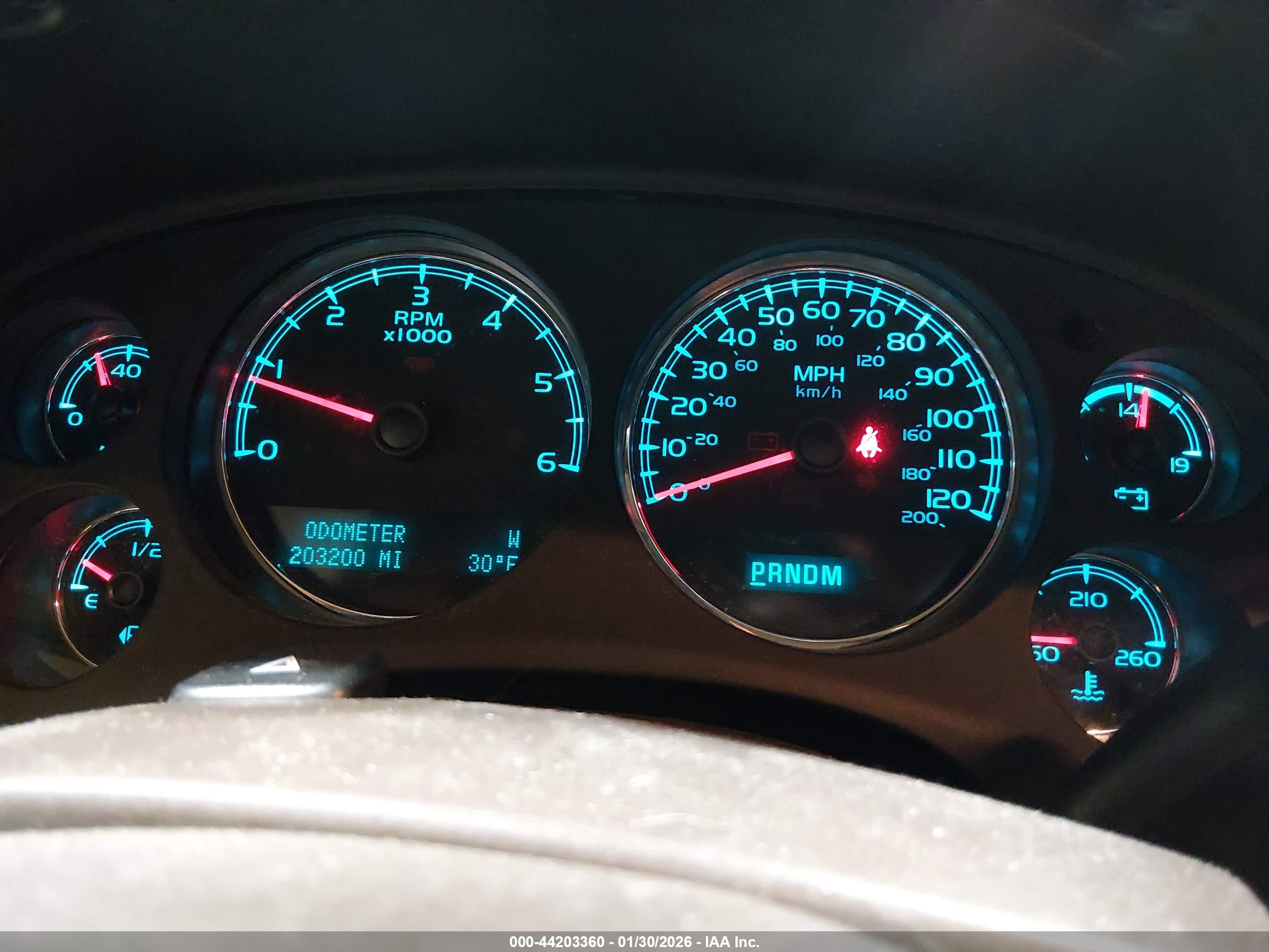 GMC YUKON image 7