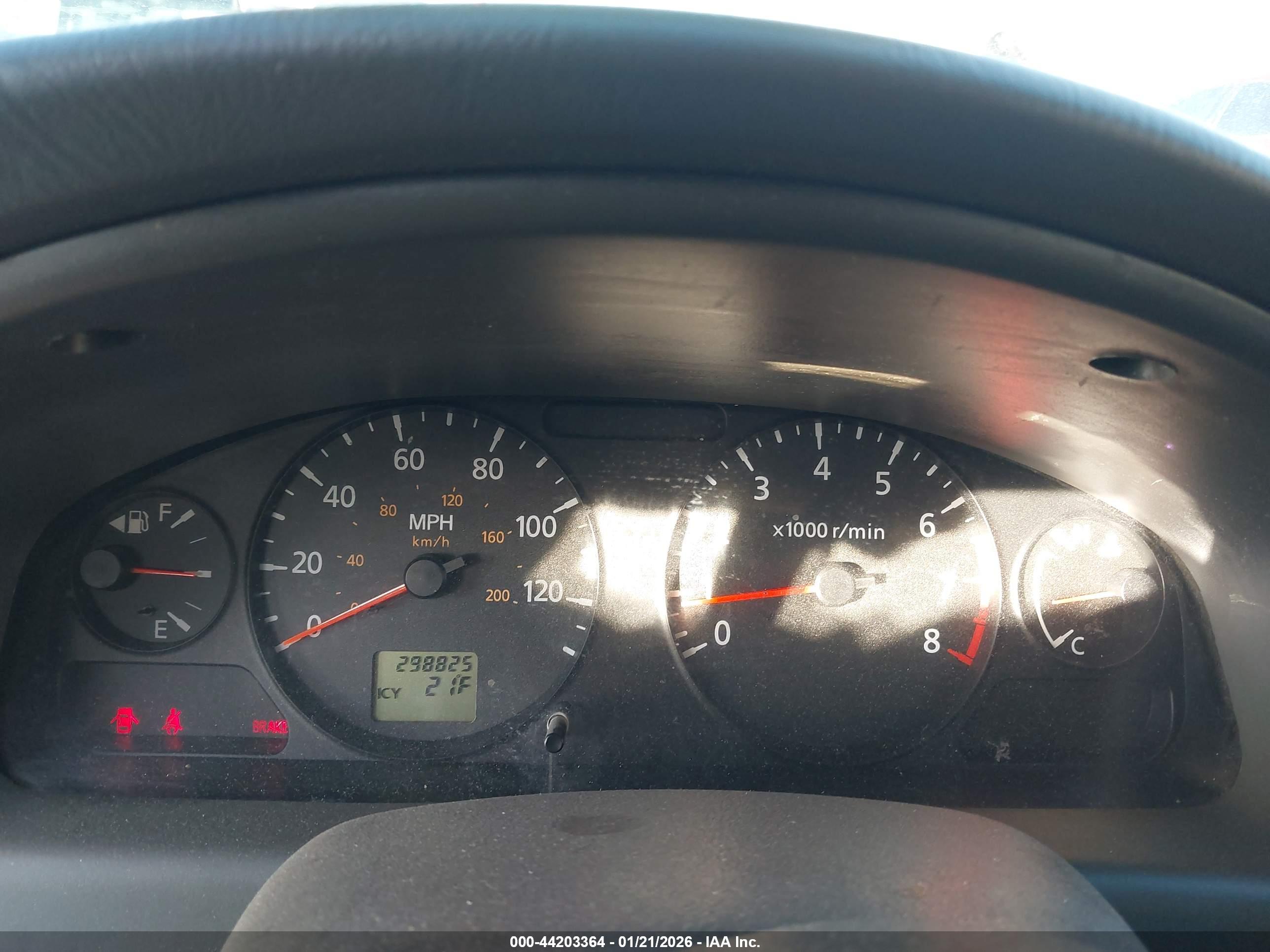 NISSAN SENTRA image 7