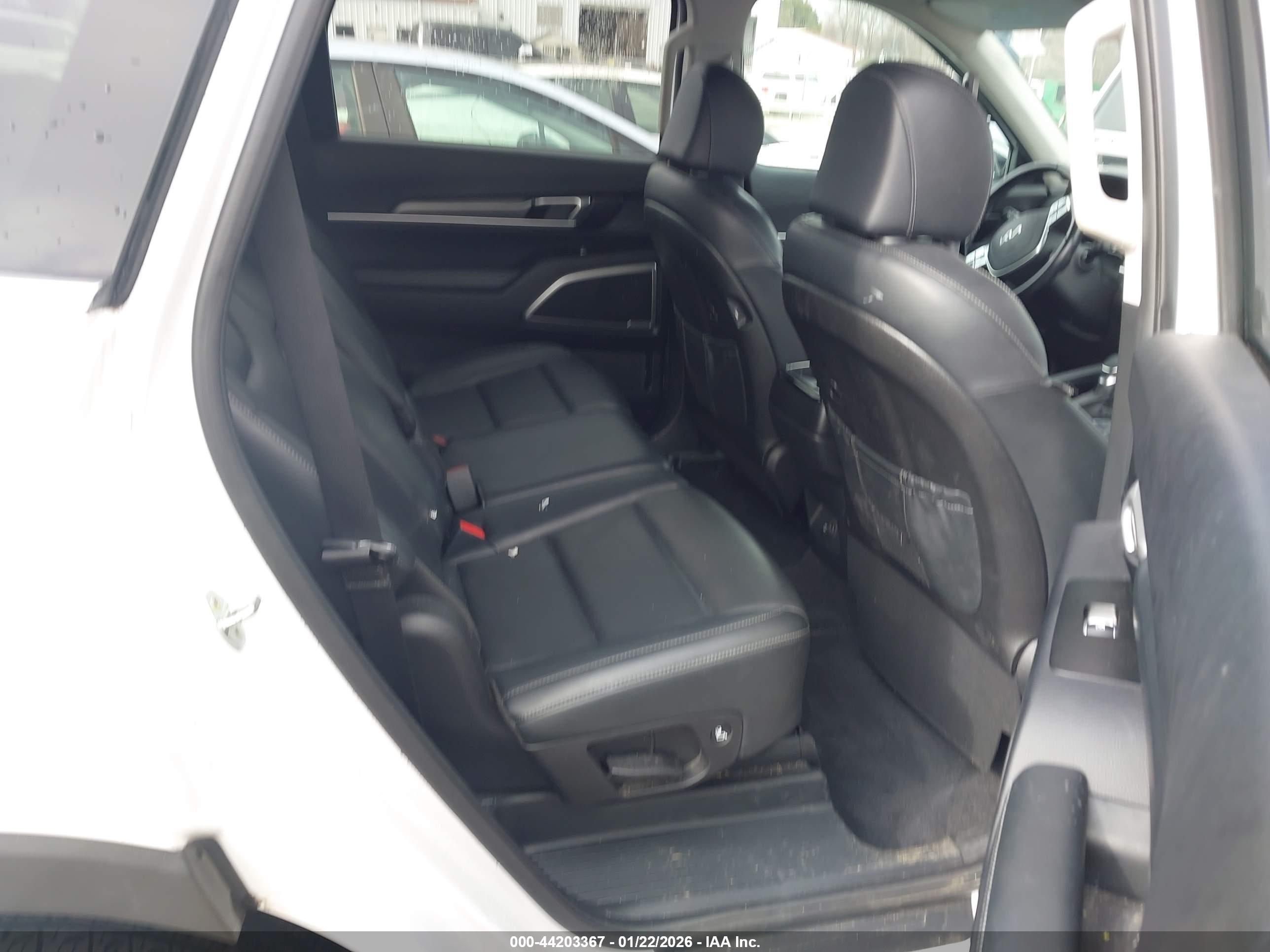 KIA TELLURIDE image 5