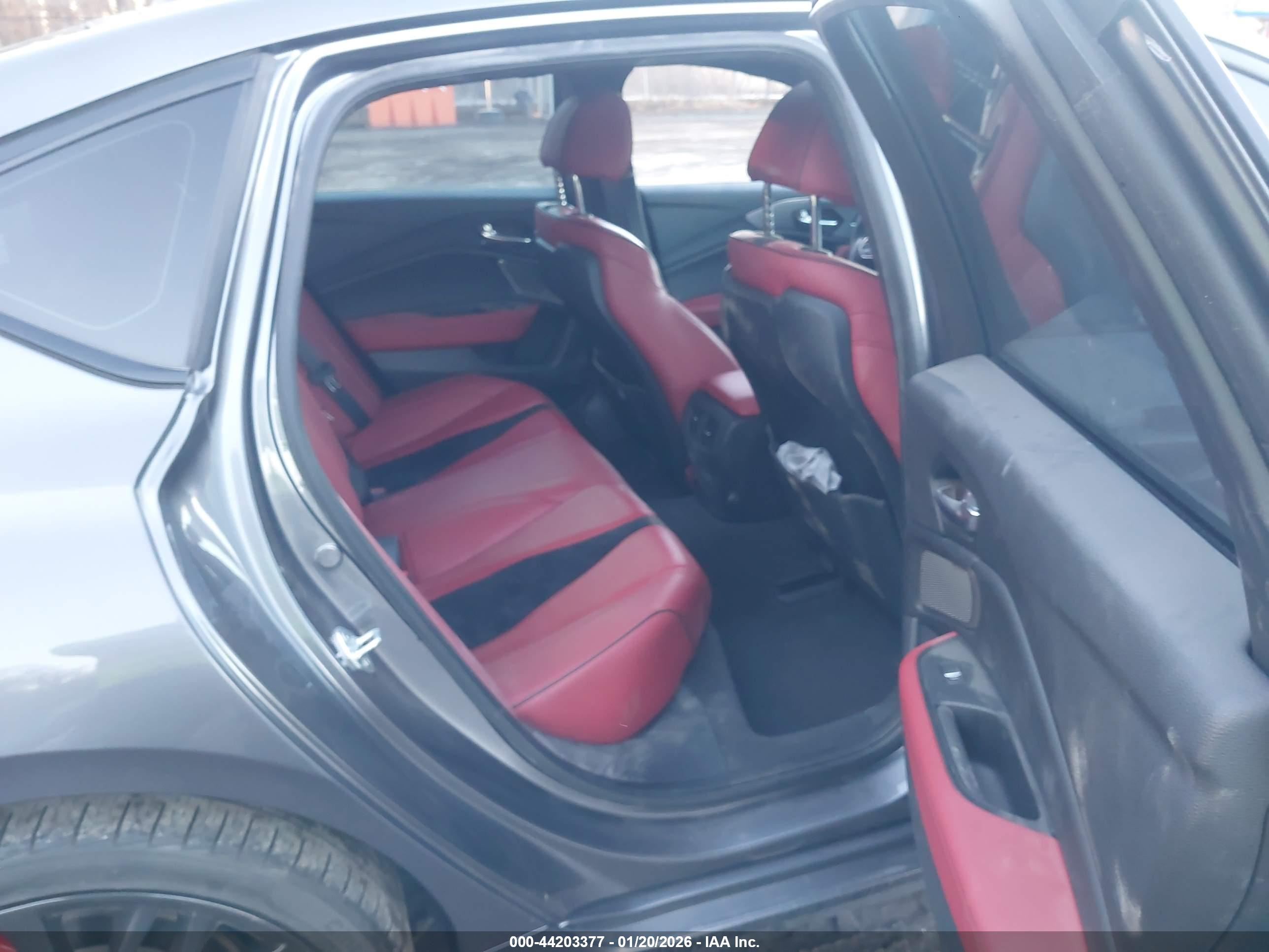 ACURA TLX image 8