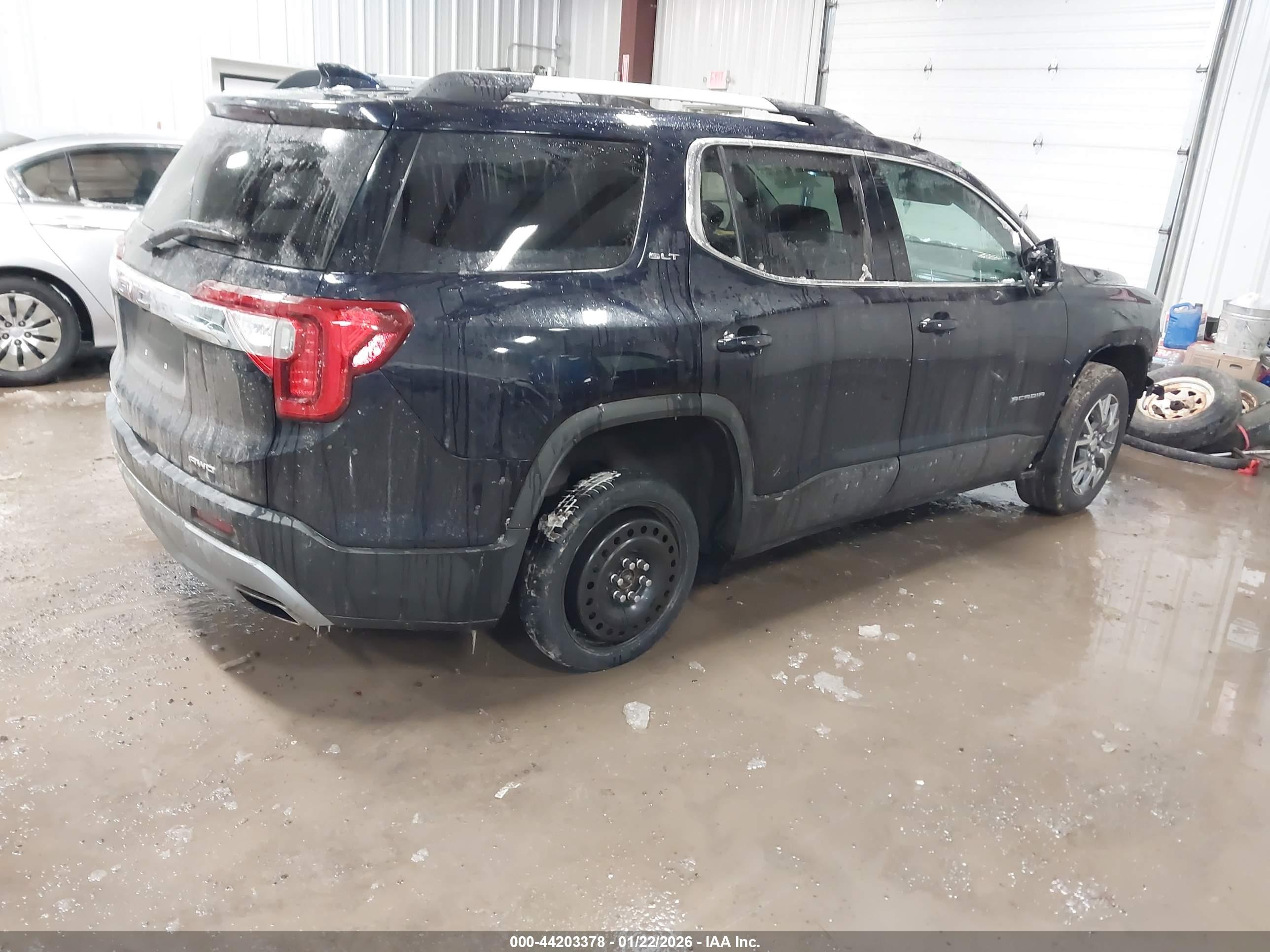 GMC ACADIA image 4