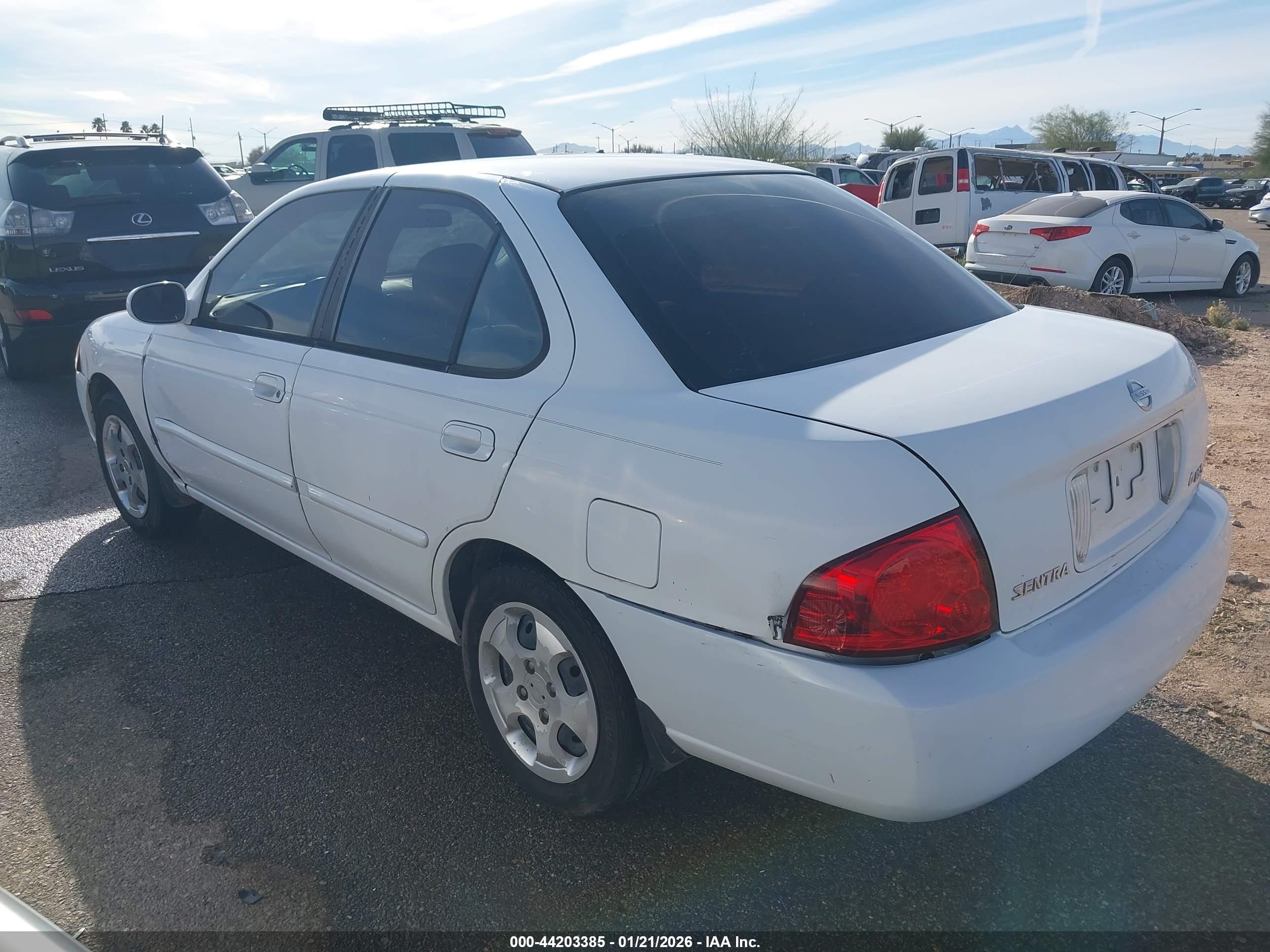 NISSAN SENTRA image 3
