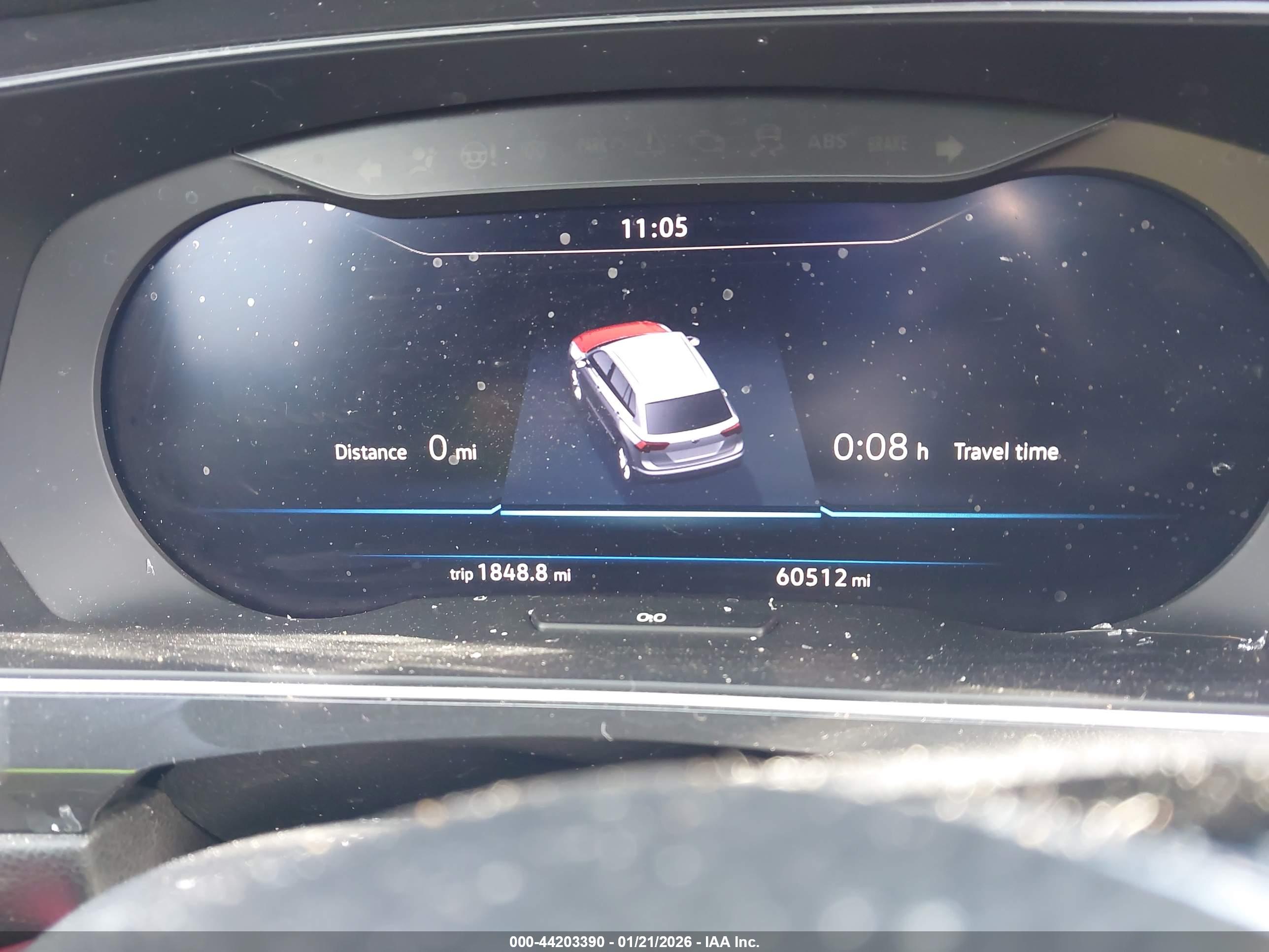 VOLKSWAGEN TIGUAN image 7