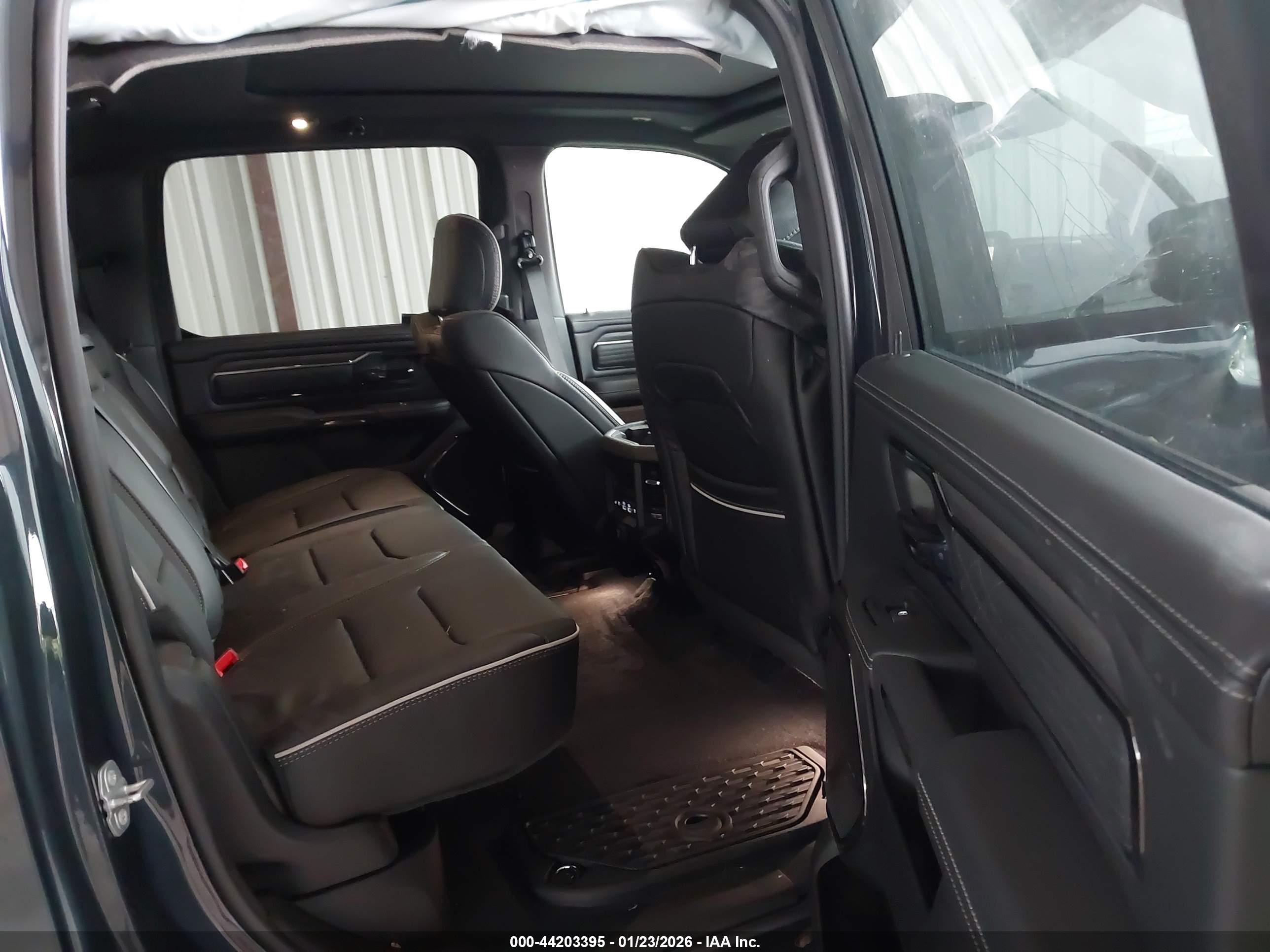 RAM 1500 image 8