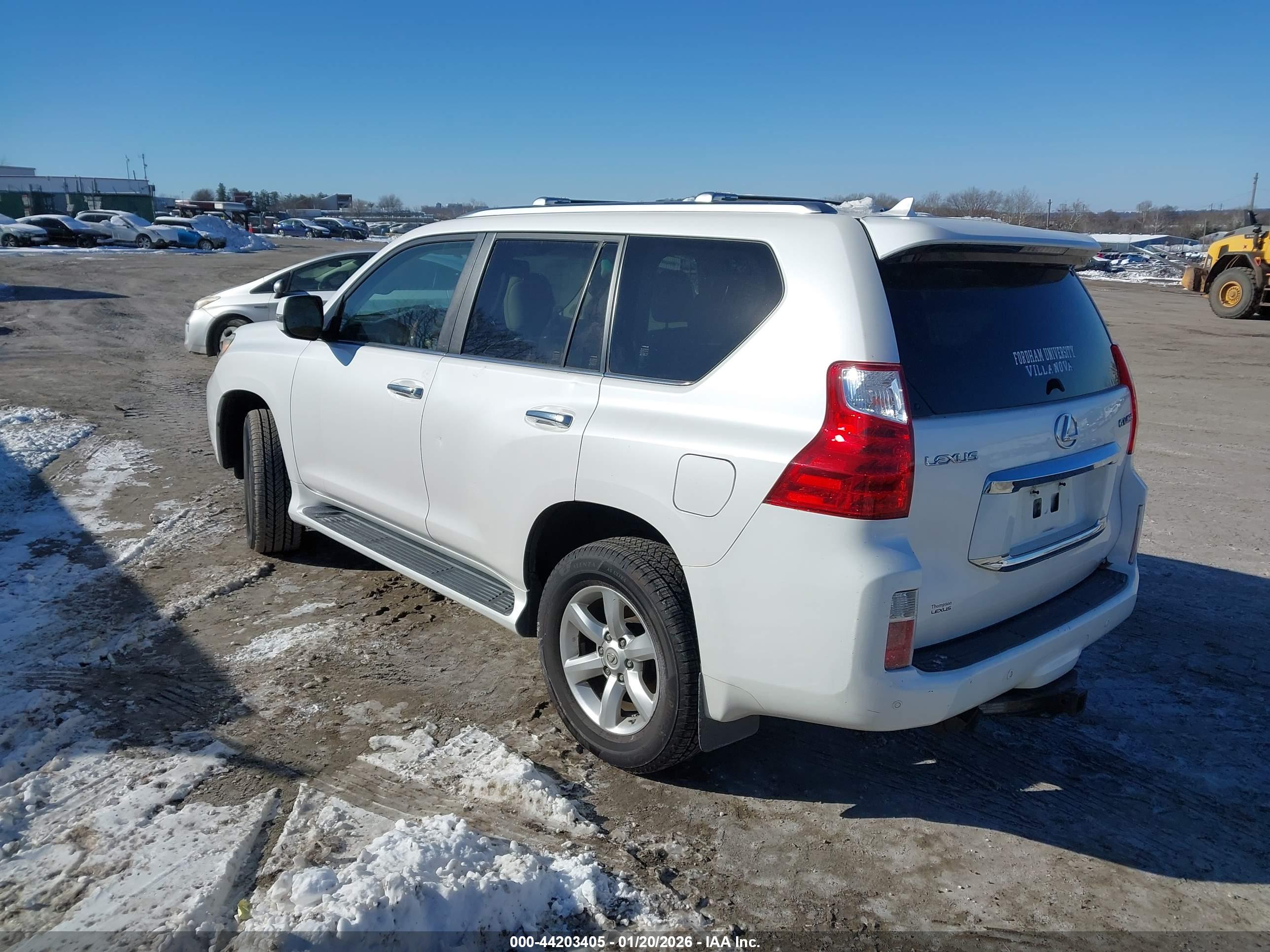LEXUS GX image 3