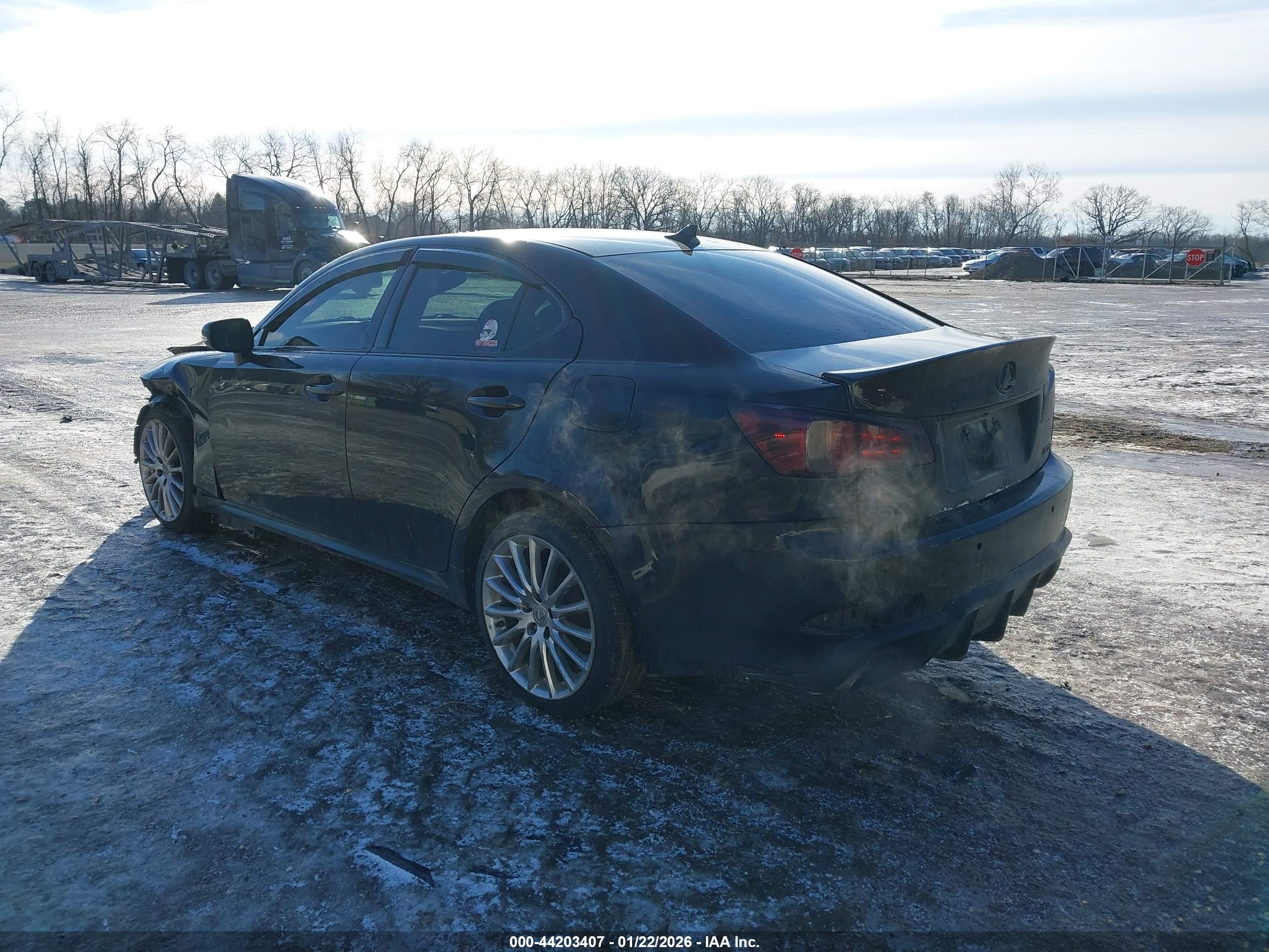 LEXUS IS image 3