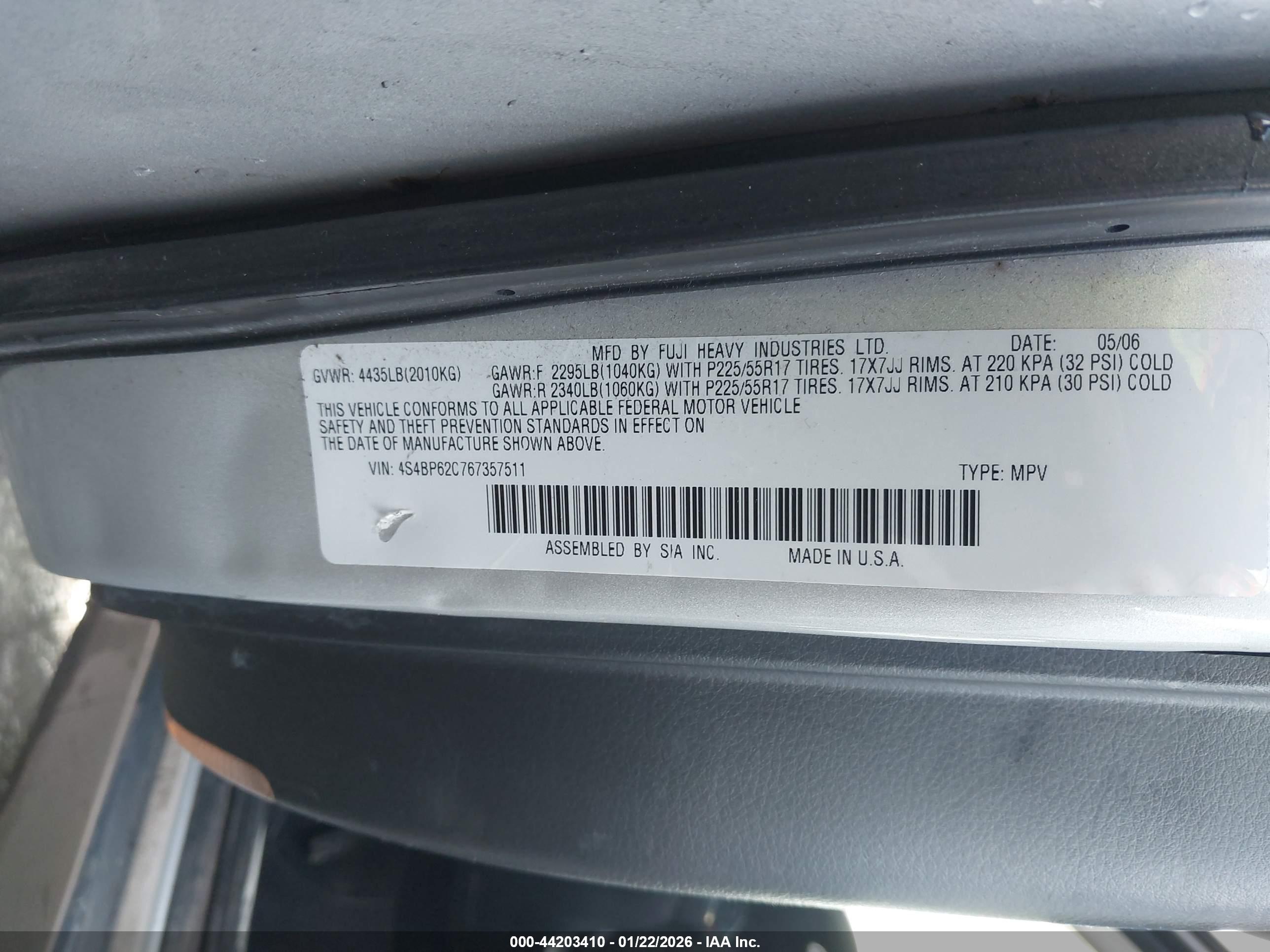 SUBARU OUTBACK image 9