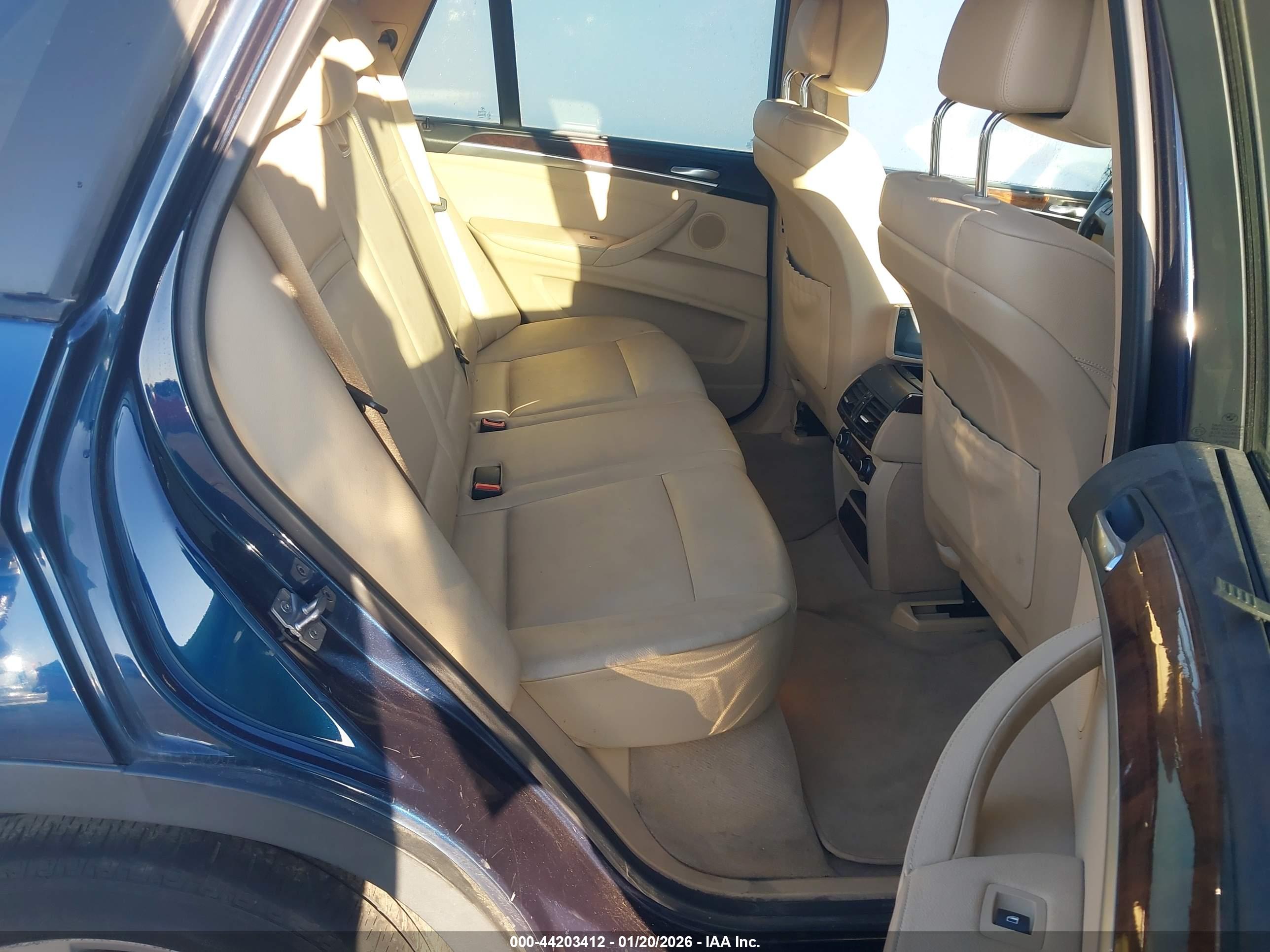 BMW X5 image 8