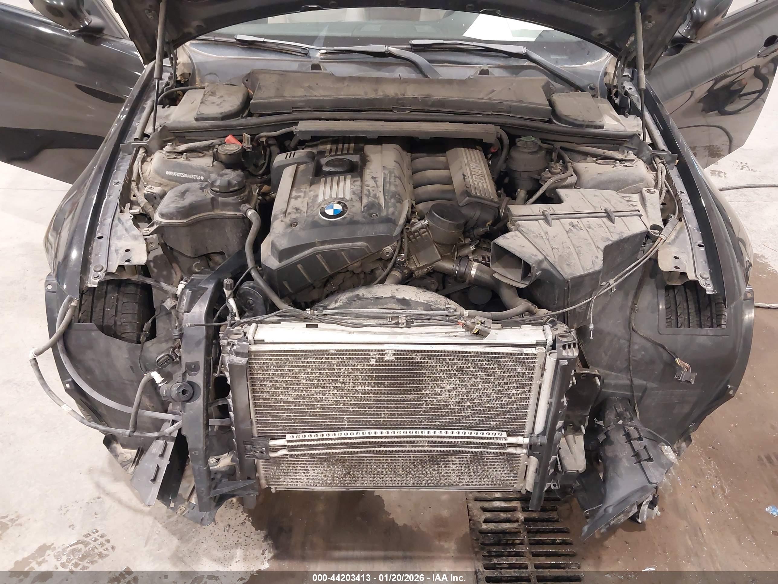 BMW 328I image 10