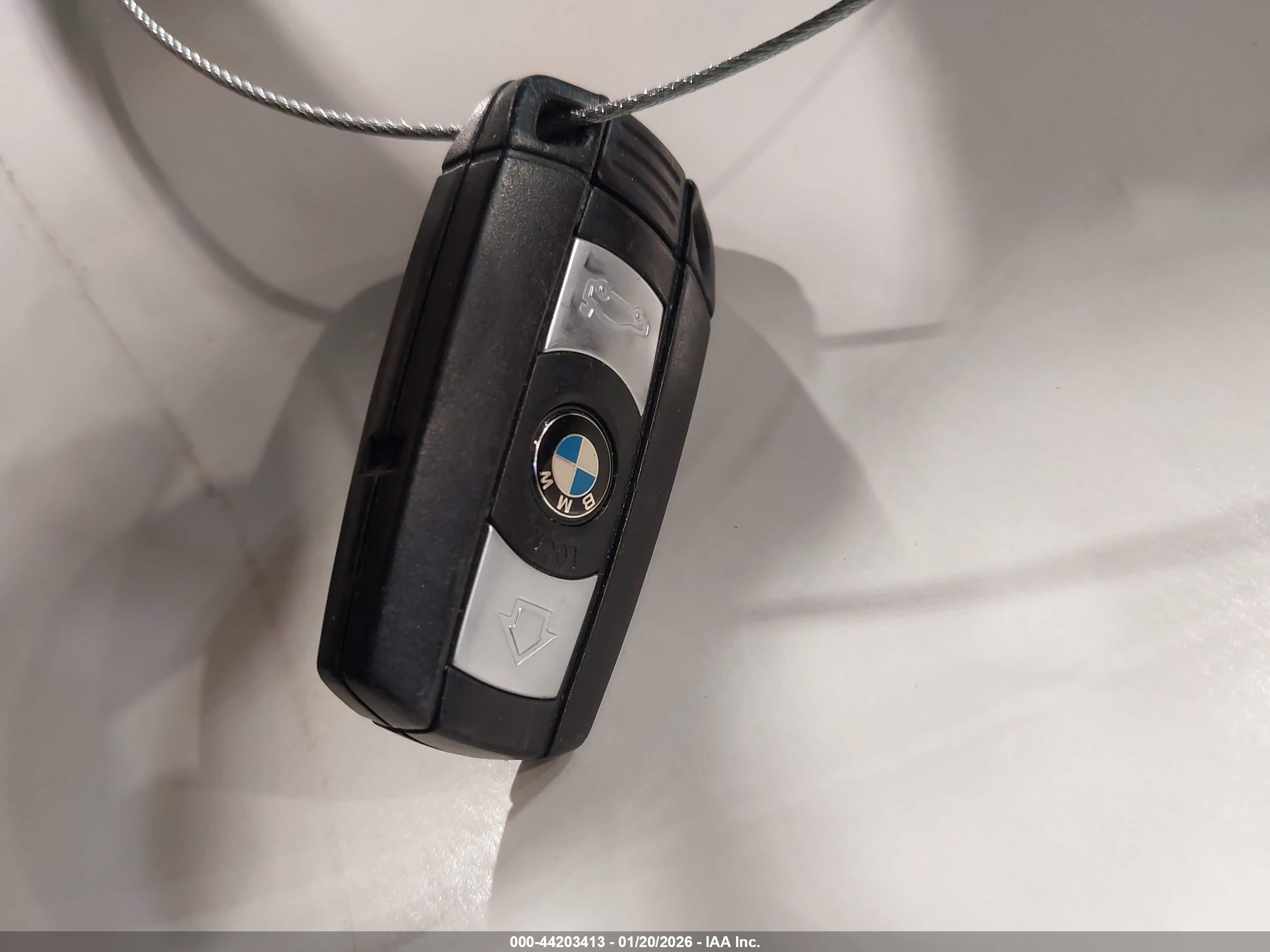 BMW 328I image 11